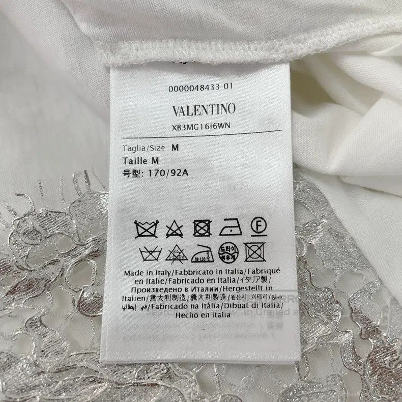 Valentino Valentino Patchwork openwork lace T-shirt Size M / US 6-8 / IT 42-44 - 8 Thumbnail