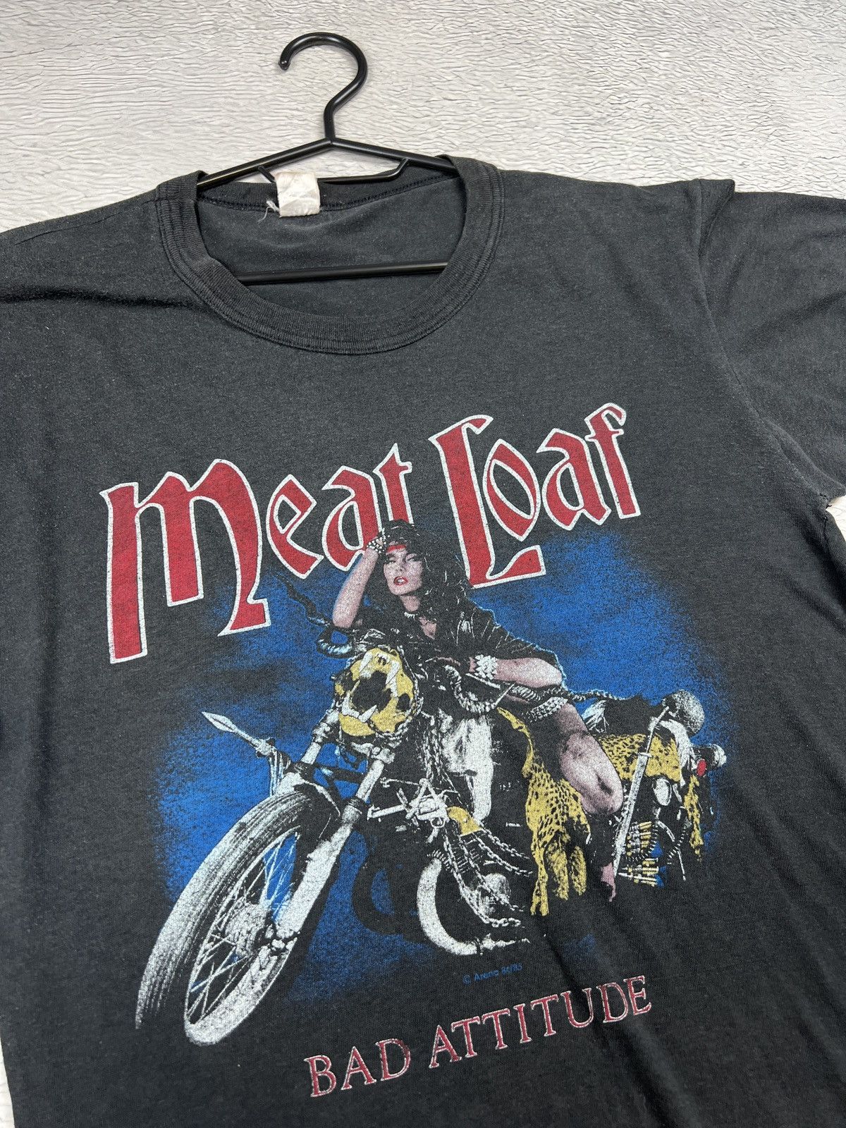 Band Tees 💥RARE💥 Vintage 1984 Meat Loaf faded distressed tee Size US M / EU 48-50 / 2 - 6 Thumbnail