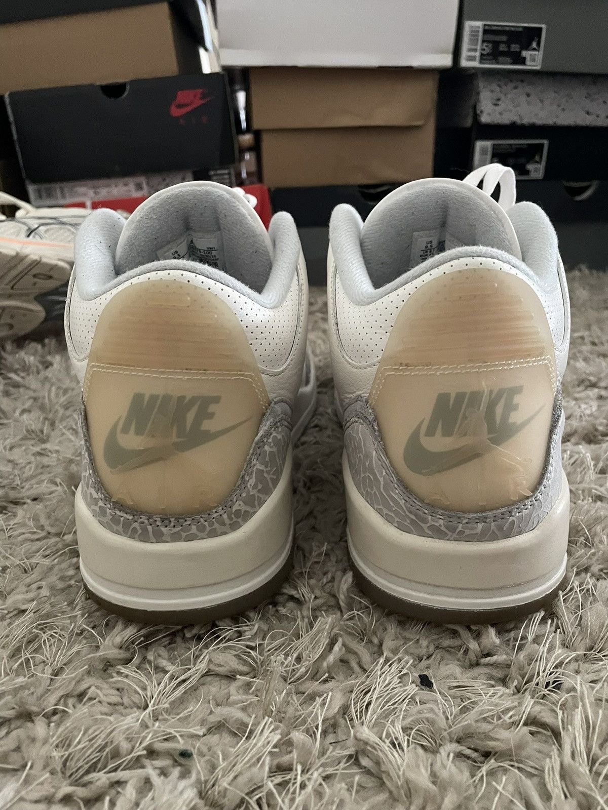 Jordan Brand Jordan 3 SE Craft Ivory Size US 9.5 / EU 42-43 - 6 Thumbnail