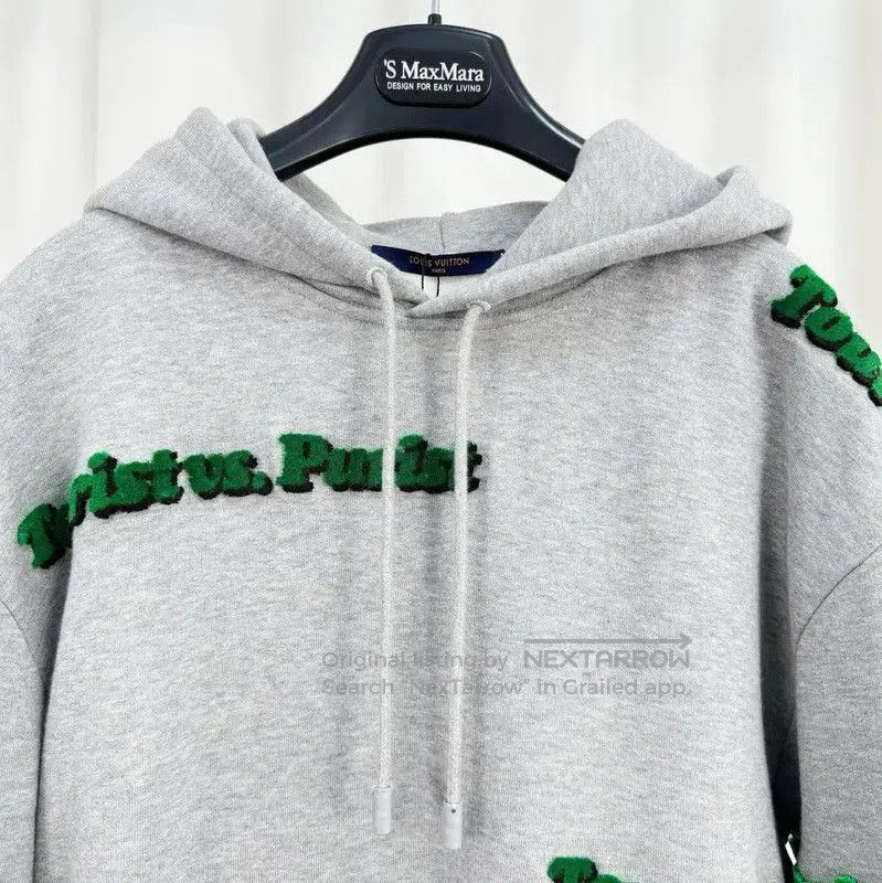 Louis Vuitton Louis Vuitton Gray Cotton Logo Sweatshirt for Men . Size US S / EU 44-46 / 1 - 3 Thumbnail