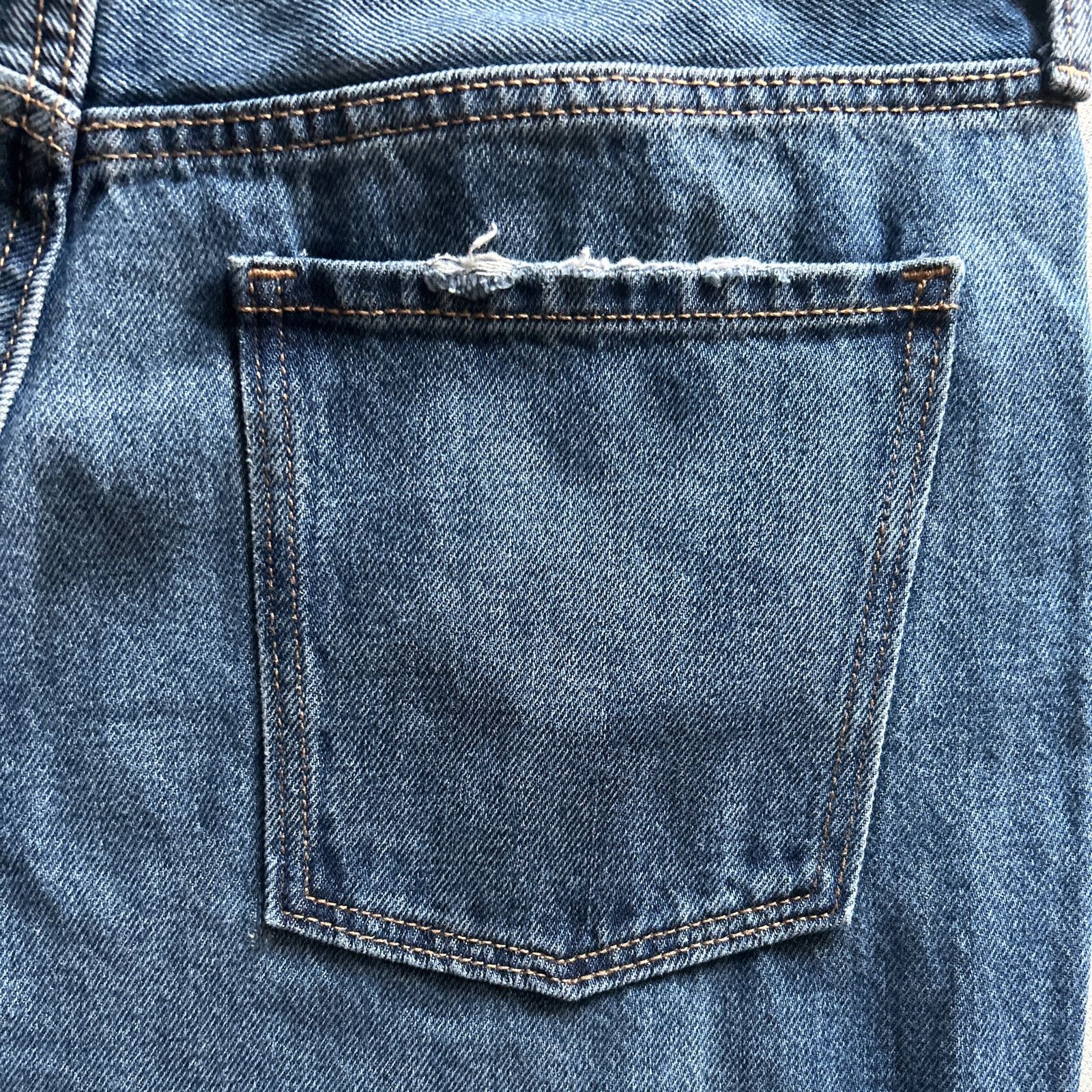 Old Navy Old Navy Womens Distressed Blue Jeans Large Size 30" / US 8 / IT 44 - 5 Thumbnail
