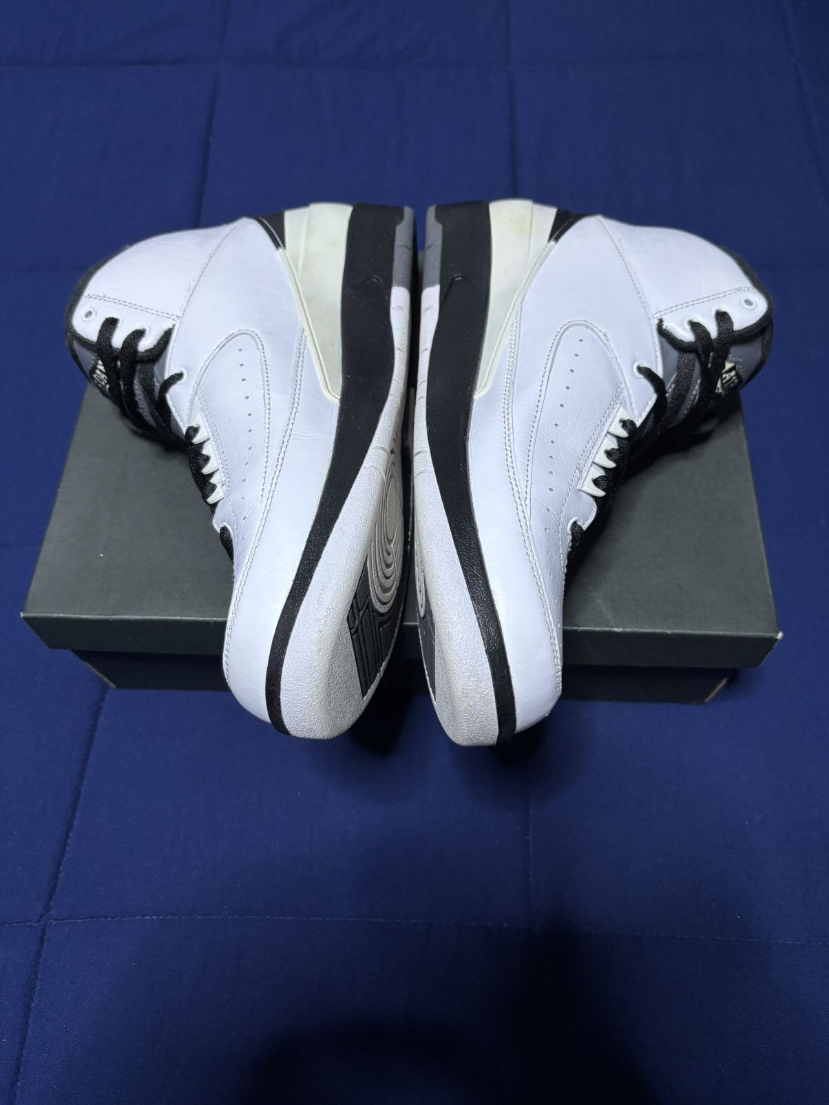 Jordan Brand Air Jordan 2 Retro Wing It Size 9.5 Size US 9.5 / EU 42-43 - 3 Thumbnail