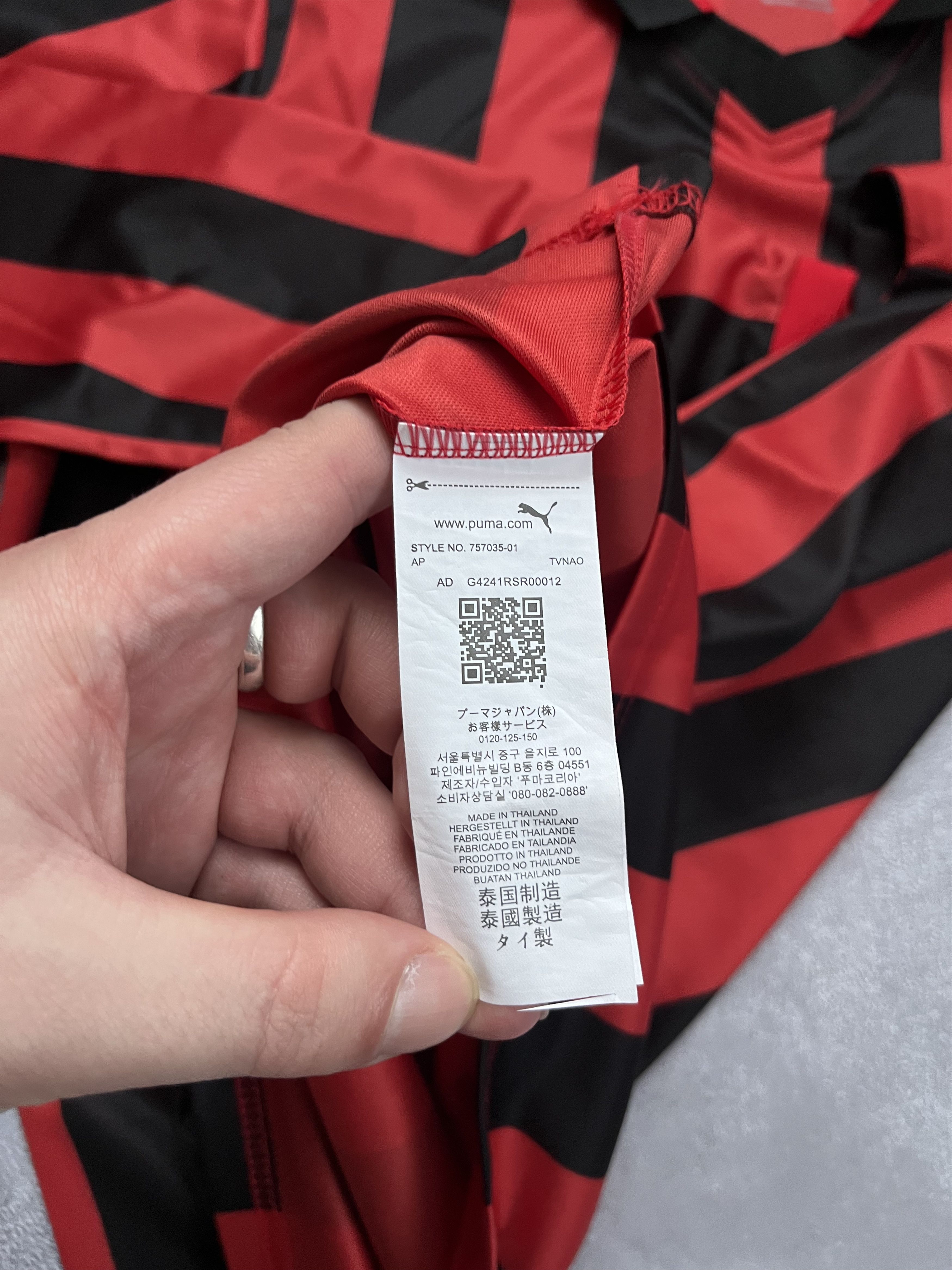 Puma Puma AC Milan 125th Anniversary Jersey 24/25 Fly Emirates Size US XL / EU 56 / 4 - 8 Thumbnail