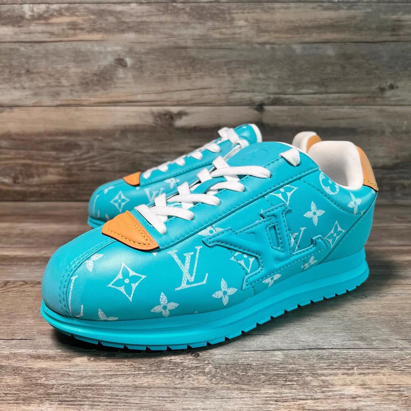 Louis Vuitton LV x Nigo Buttersoft Gump Tiff Blue WB Logo UK7.5/41.5 BNIB Size US 8.5 / EU 41-42 - 1 Thumbnail