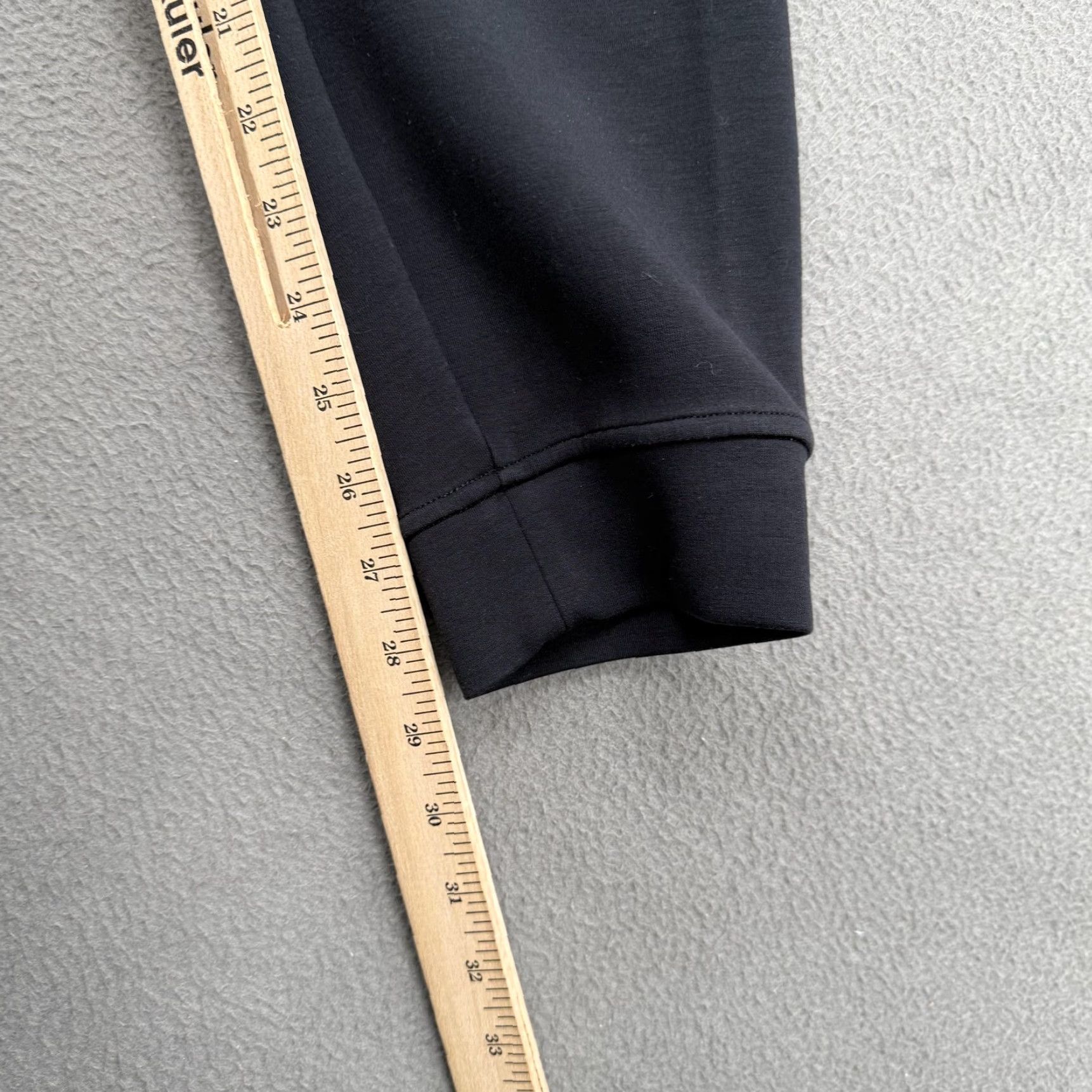 Lululemon Lululemon Pants Mens S Black Jogger Sweatpants Elastic Pockets Gym Athletic Size US 29 - 6 Thumbnail