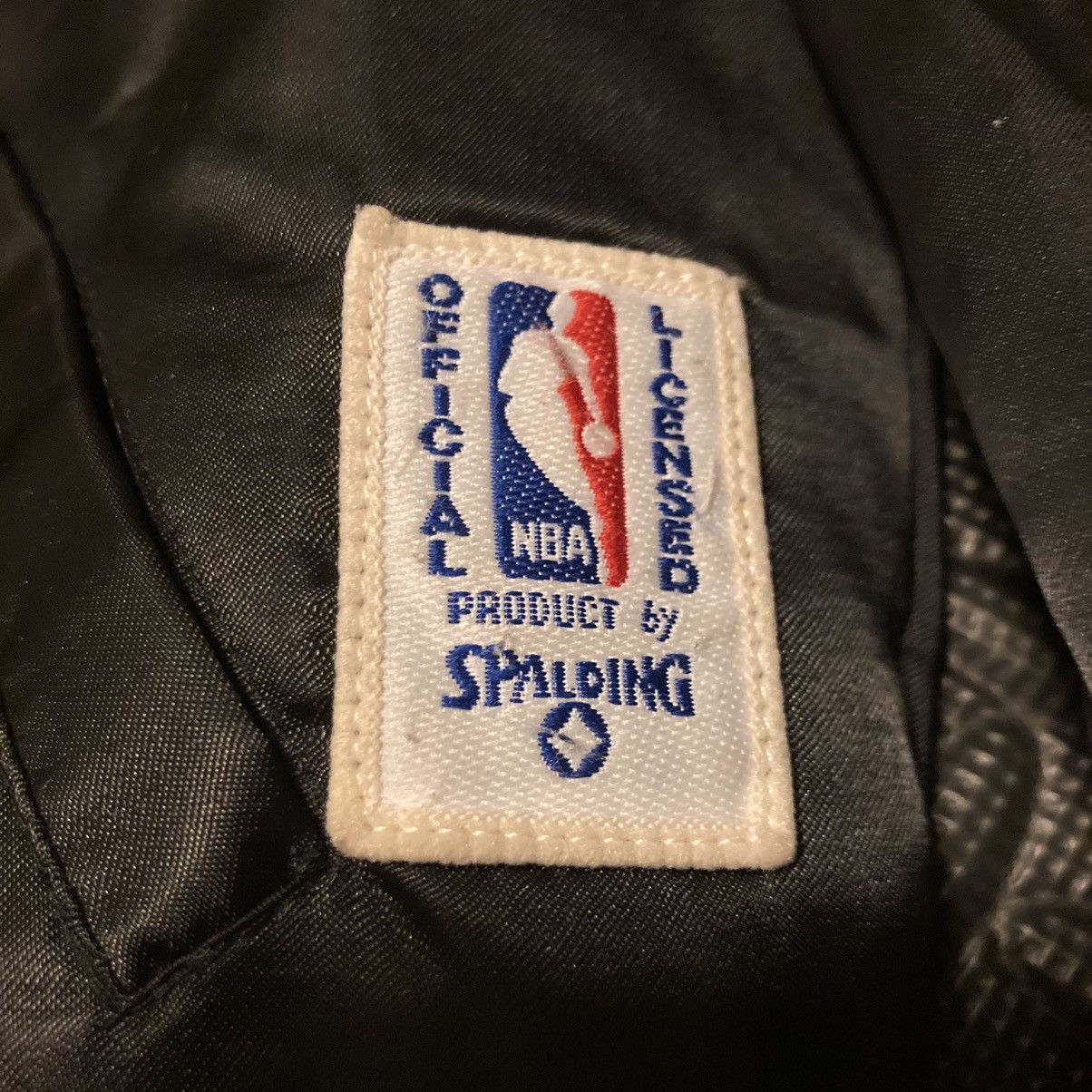 Spalding × Vintage Vintage 1990s Spalding Chicago Bulls Satin Bomber Jacket Size US S / EU 44-46 / 1 - 4 Thumbnail
