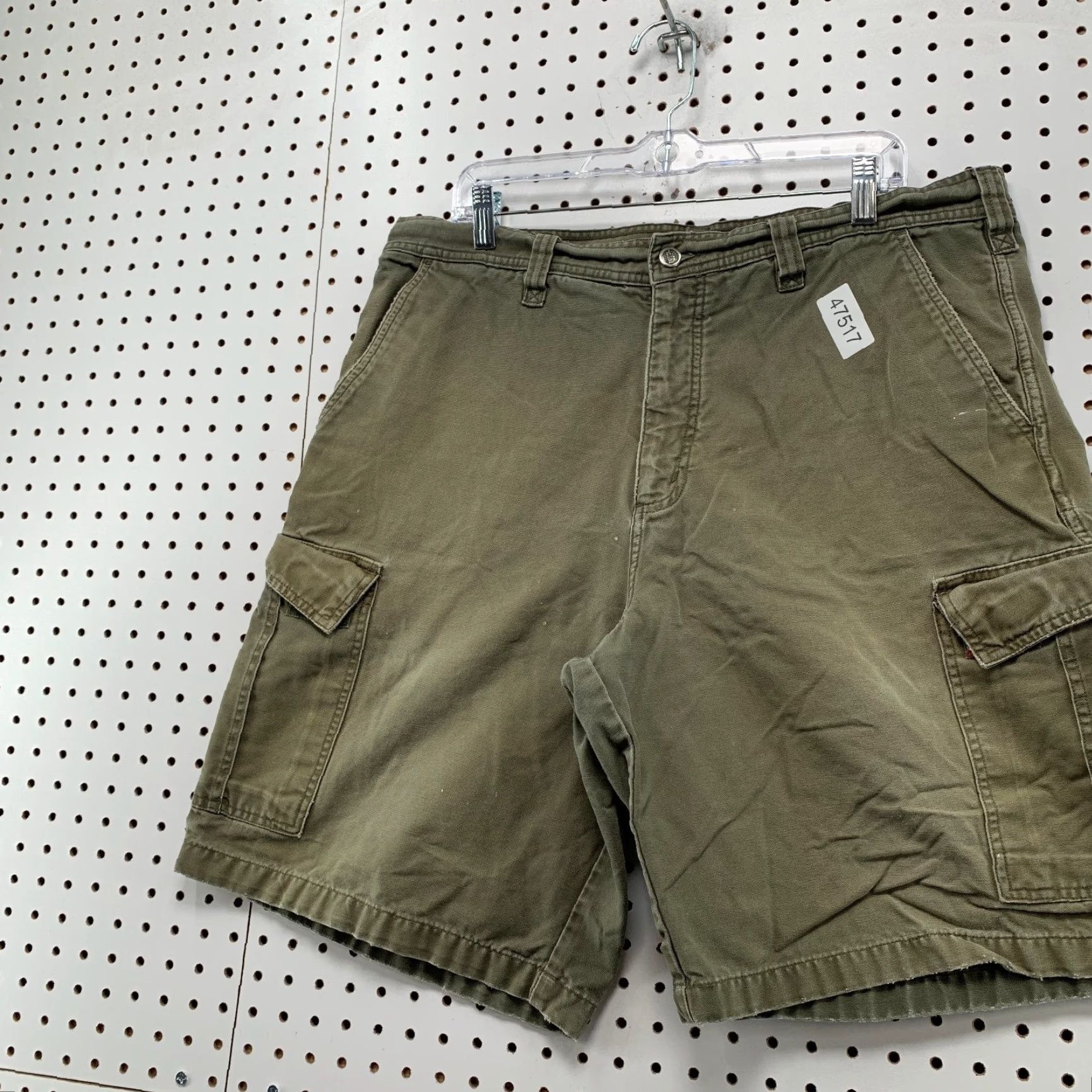 The North Face VINTAGE The North Face Cargo Shorts Mens 38 Faded Olive Green Outdoor 37x11.5 Size US 38 / EU 54 - 5 Thumbnail