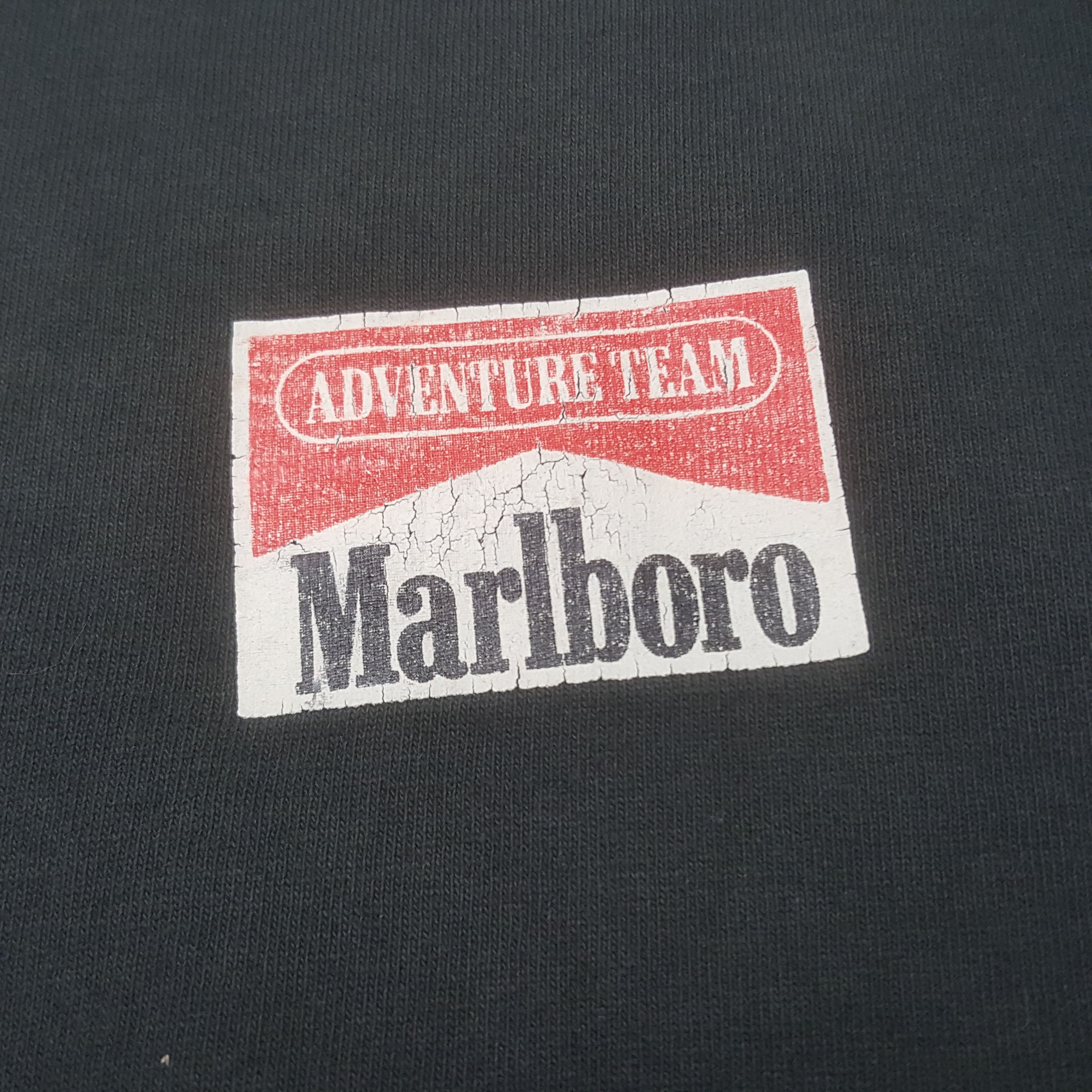 Marlboro × Vintage Vintage Marlboro Adventure Team Single Pocket Tshirt Size US L / EU 52-54 / 3 - 5 Thumbnail
