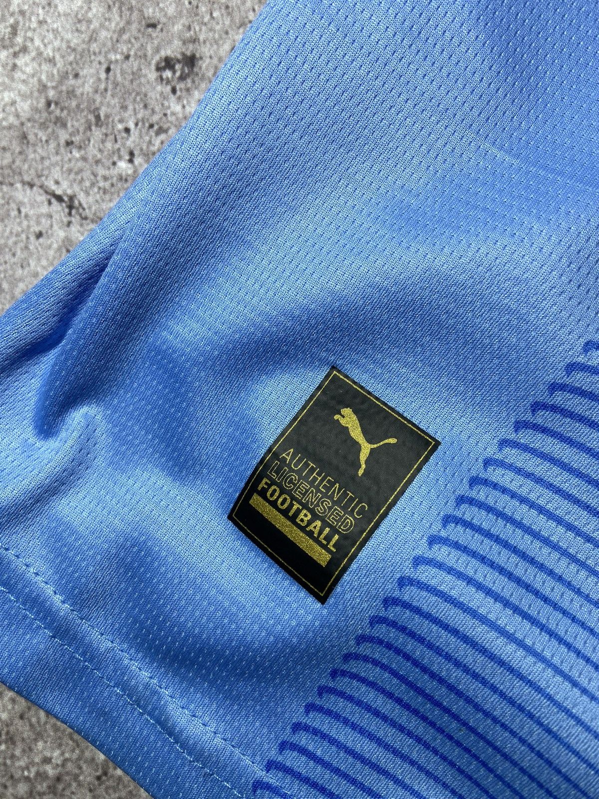 Puma Manchester City Vintage Puma Football Jersey Home T-shirt Size US XL / EU 56 / 4 - 9 Thumbnail