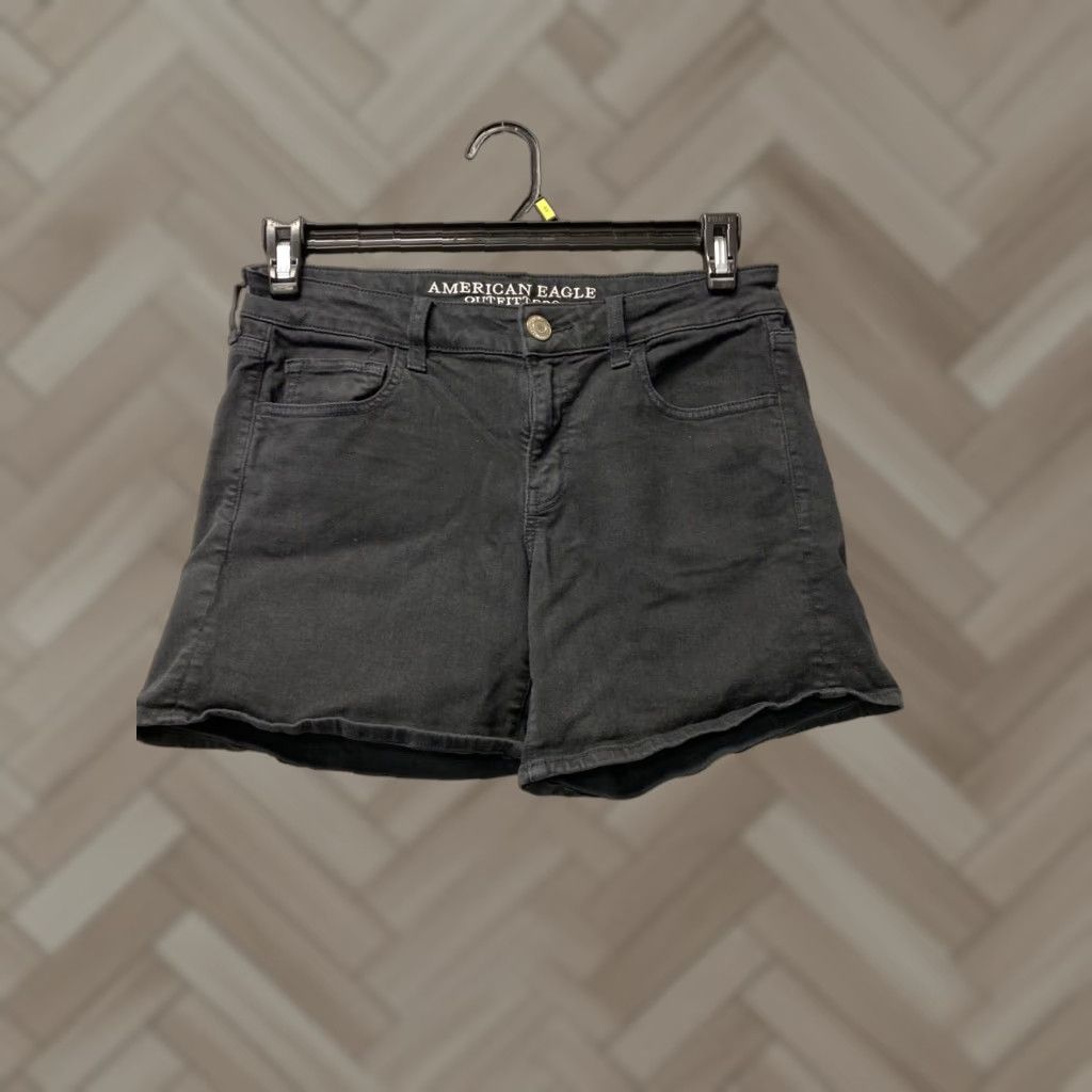American Eagle Outfitters American Eagle Women’s Super Stretch Black Denim Casual Shorts Size 8 97-74 Size 30" / US 8 / IT 44 - 1 Thumbnail