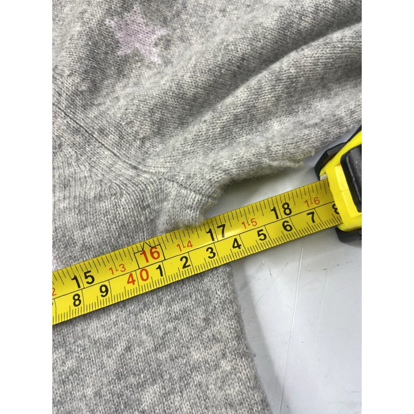 J.Crew VINTAGE J.Crew Sweater Women XS Star Print 100% Cashmere Gray Crew Neck Pullover Stars Womens Size XS / US 0-2 / IT 36-38 - 6 Thumbnail