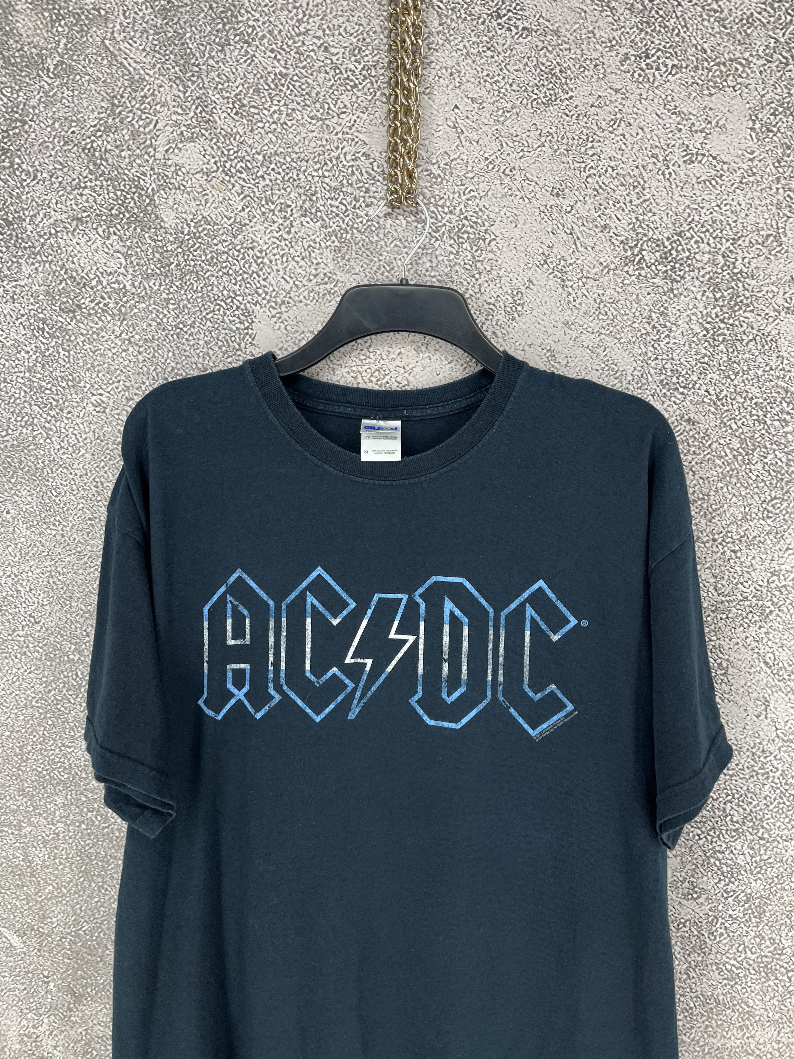 AC/DC Mens Vintage AC/DC T Shirt Rock Band Tee Rare 2011 Size US XL / EU 56 / 4 - 6 Thumbnail