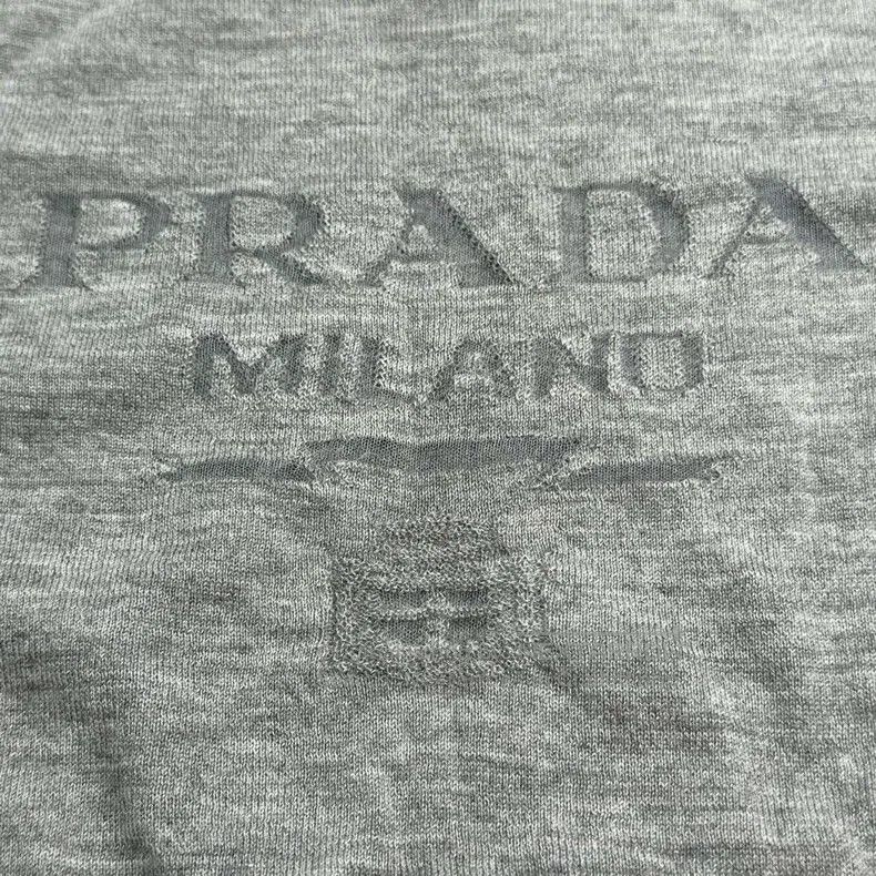 Prada Prada Gray classic logo cashmere sweater Size US XS / EU 42 / 0 - 8 Thumbnail