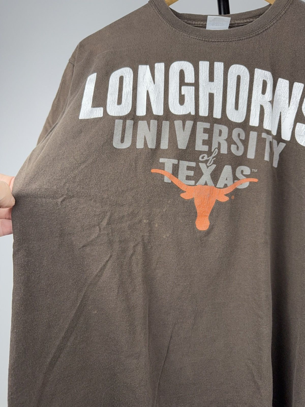 Vintage Vintage 00s USA Texas LOGO Longhorns University Tee Brown M Size US M / EU 48-50 / 2 - 4 Thumbnail