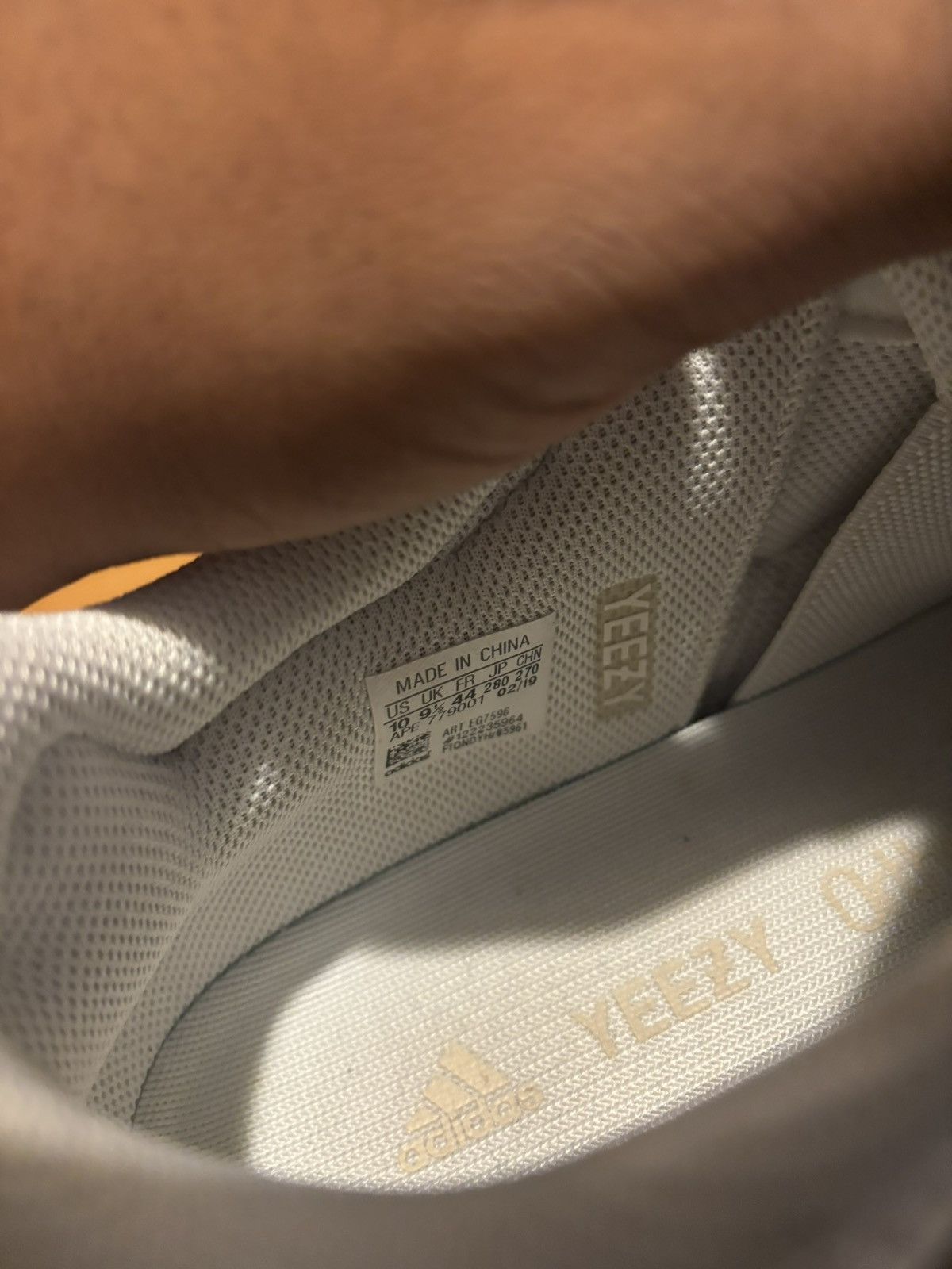 Yeezy Yeezy Boost 700 Size US 10 / EU 43 - 12 Thumbnail