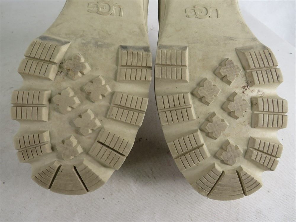 Ugg UGG SEA SALT BRISBANE CHELSEA WATERPROOF PLATFORMBOOTS 9 Size US 9 / IT 39 - 18 Thumbnail