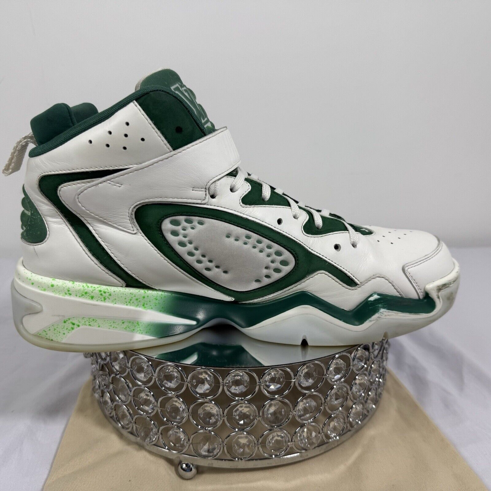 Louis Vuitton Louis Vuitton Trainer 2 Sneaker Boot White Green size USA 9 Size US 9 / EU 42 - 7 Thumbnail