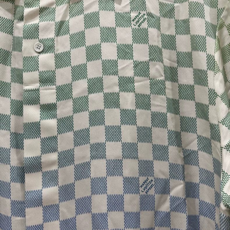 Louis Vuitton Louis Vuitton Checkered Polo Shirt Size US XL / EU 56 / 4 - 6 Thumbnail
