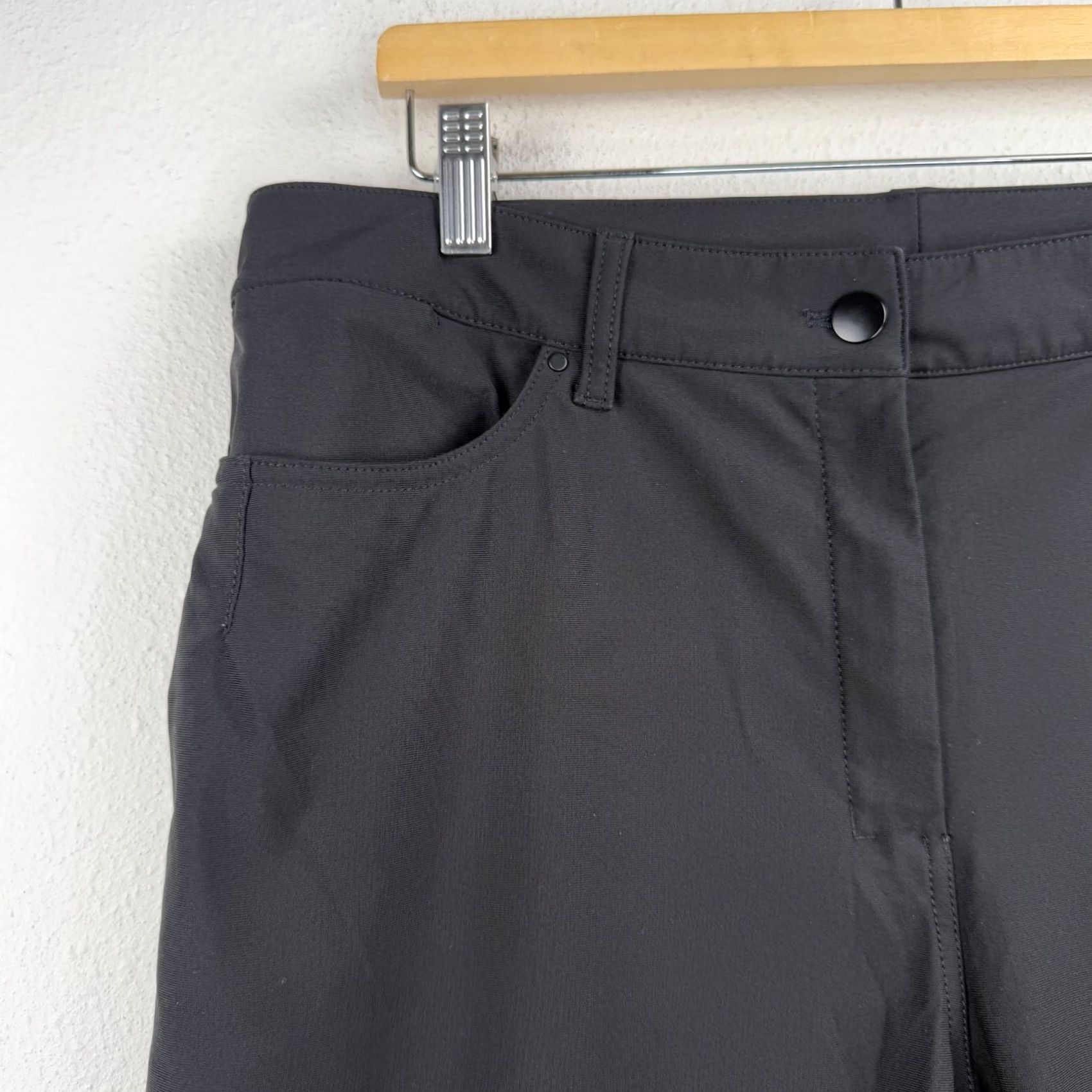 Lululemon Lululemon Pants 33 Black City Sleek 5 Pocket Wide Leg Utlitech 33x25 READ Pants Men Regular Wide-Leg Black 33"} Size US 33 - 3 Thumbnail