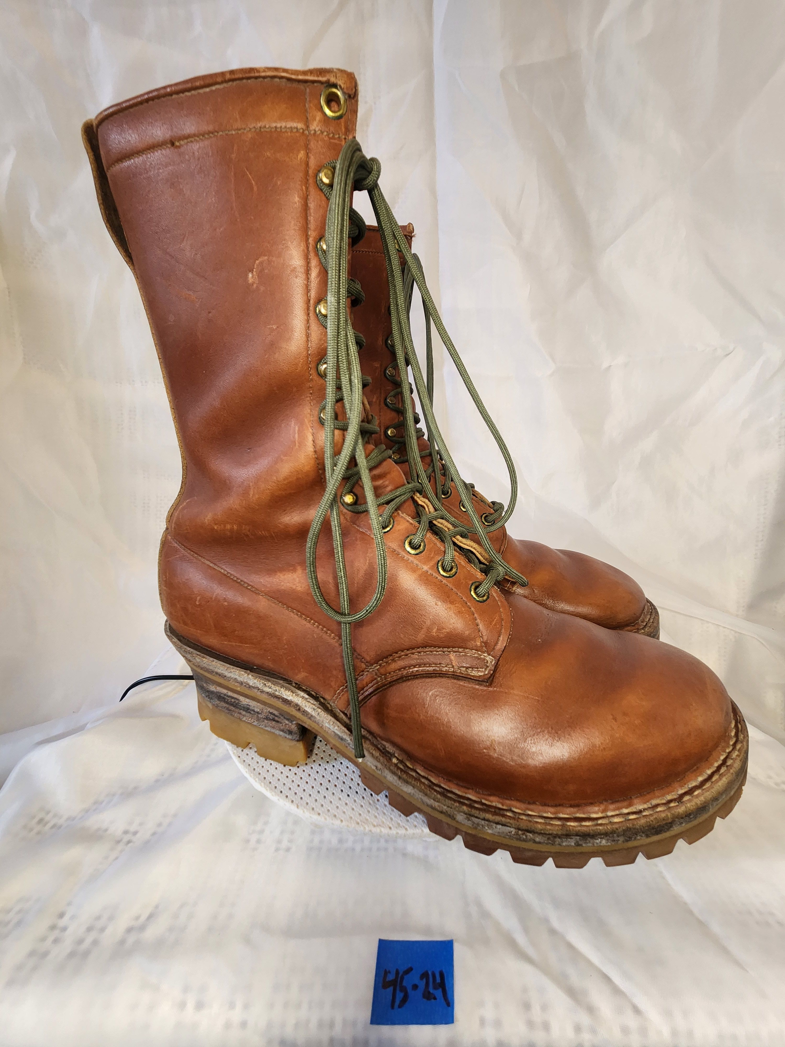 Vibram logger vintage Size US 11.5 / EU 44-45 - 14 Thumbnail