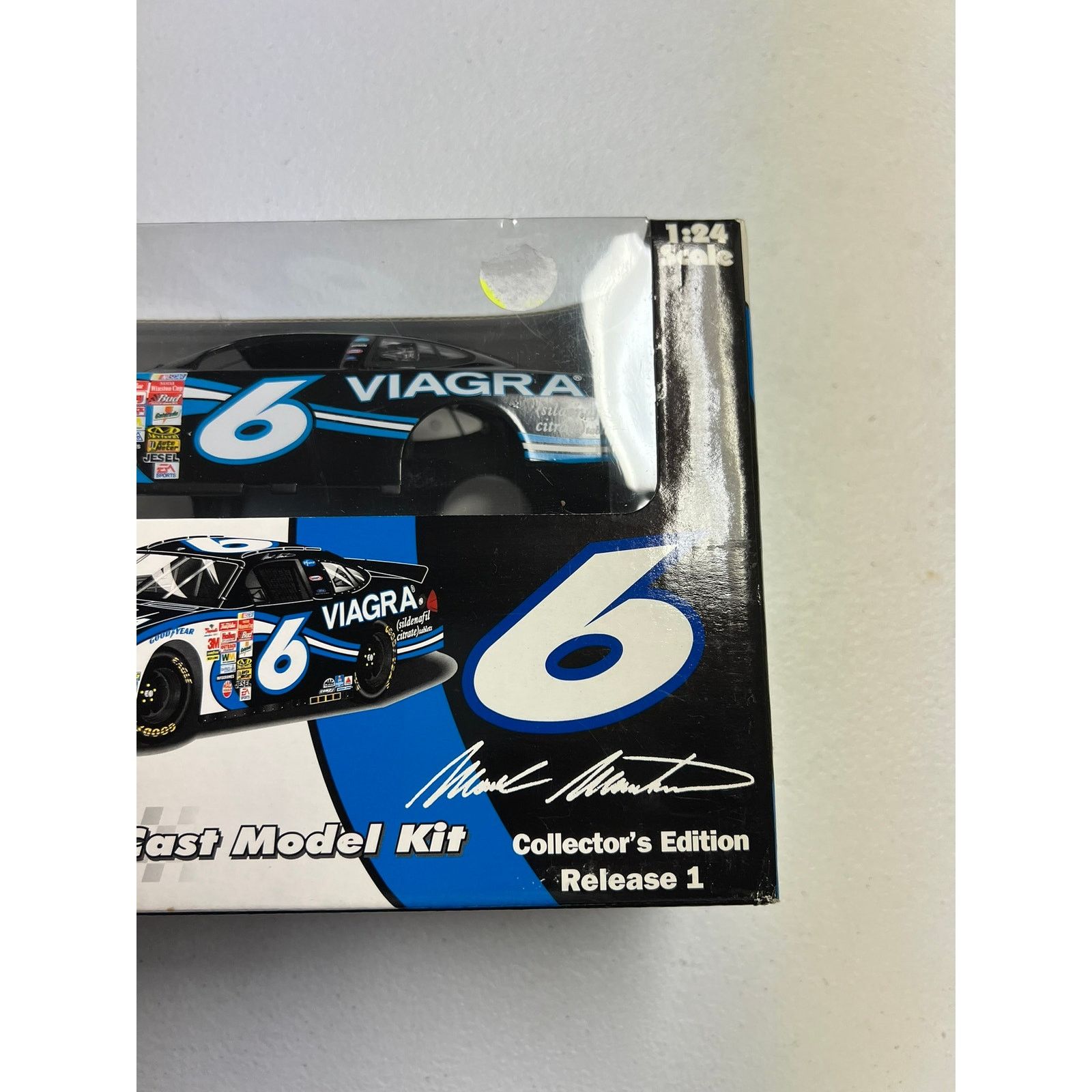 Vintage 2003 Die Cast Model Kit Mark Martin Release 1 Collector's Size ONE SIZE - 4 Thumbnail