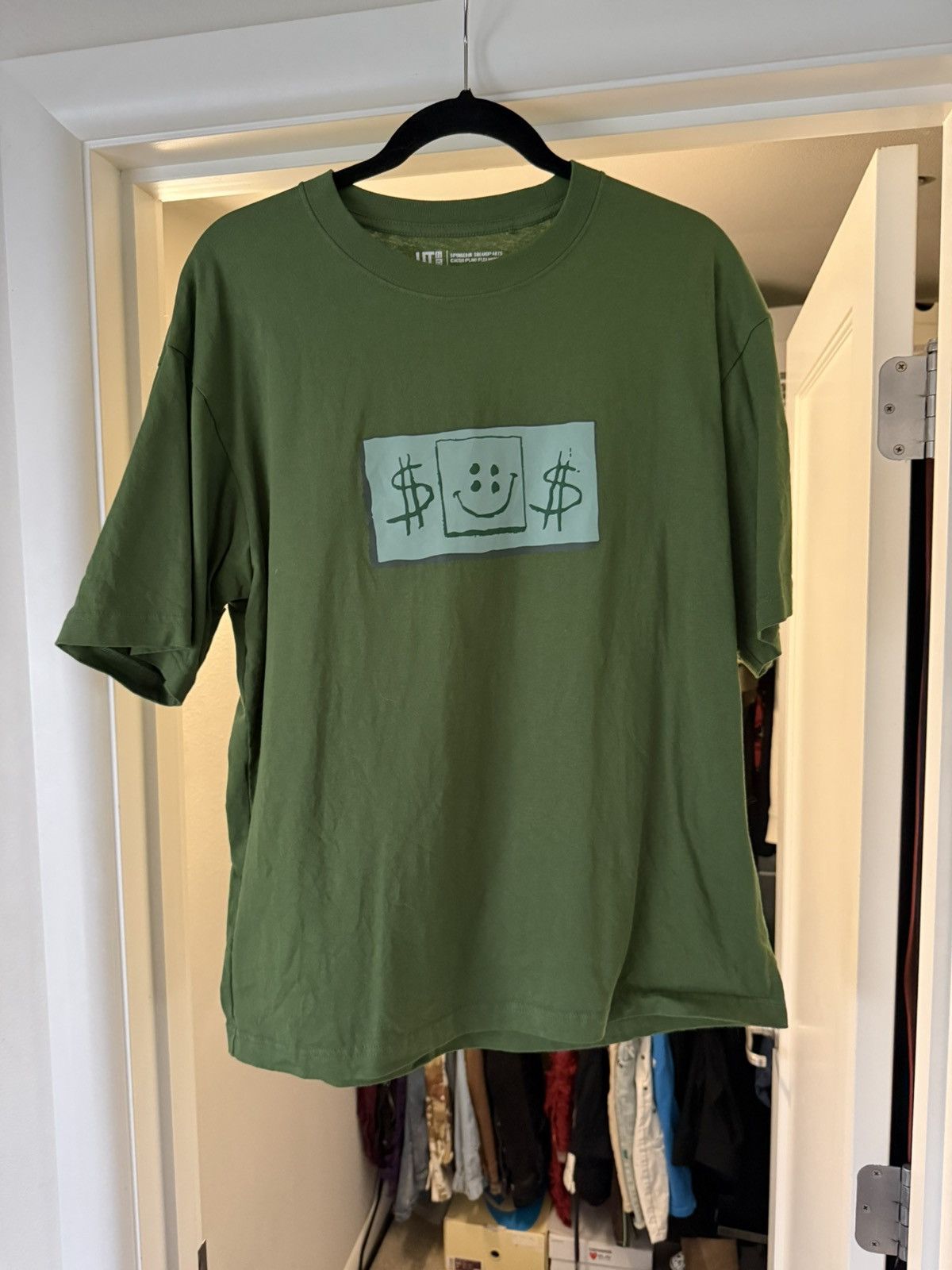 Cactus Plant Flea Market × Uniqlo Uniqlo x CPFM SpongeBob Tee Size Medium Size US M / EU 48-50 / 2 - 1 Thumbnail