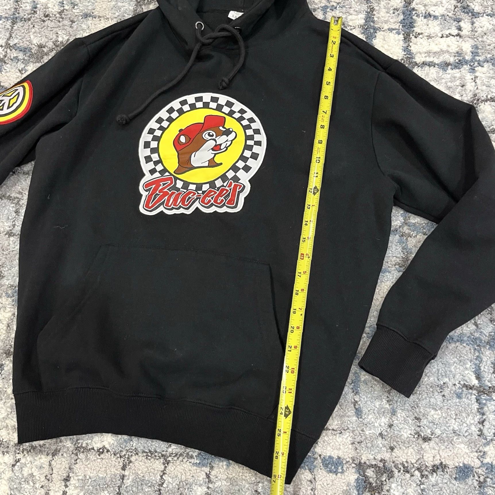 Vintage Buc-ee’s Beaver Logo Graphic Hoodie Black L Men Pullover Souvenir Logo Hoodie Size US L / EU 52-54 / 3 - 3 Thumbnail