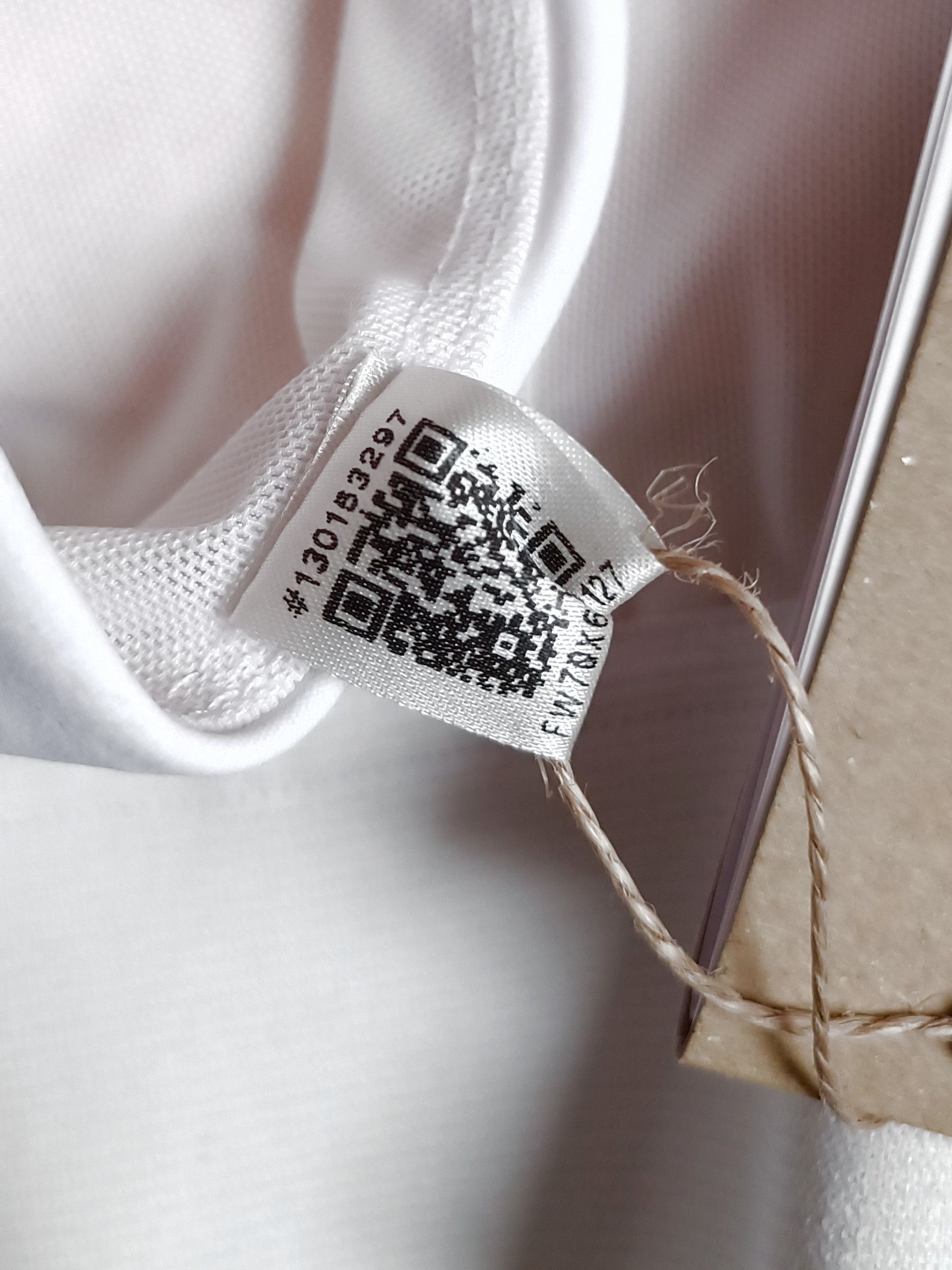 Adidas adidas Parley LDN Y-Dress 'White' (Wimbledon 2022) HT5947 Size XS / US 0-2 / IT 36-38 - 17 Thumbnail