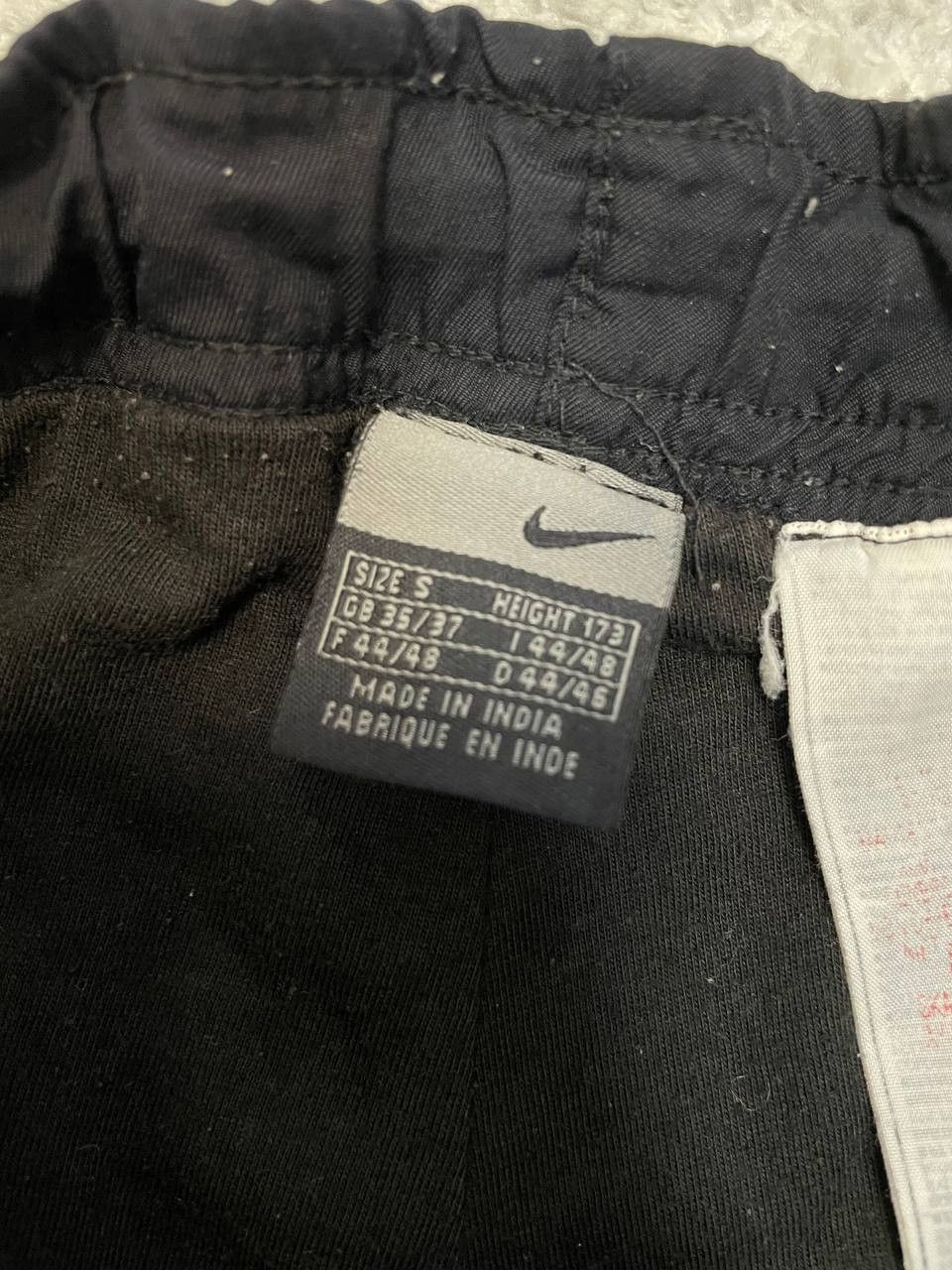 Nike Vintage Nike Trackpants Men's Black Baggy Y2K Size US 30 / EU 46 - 12 Thumbnail
