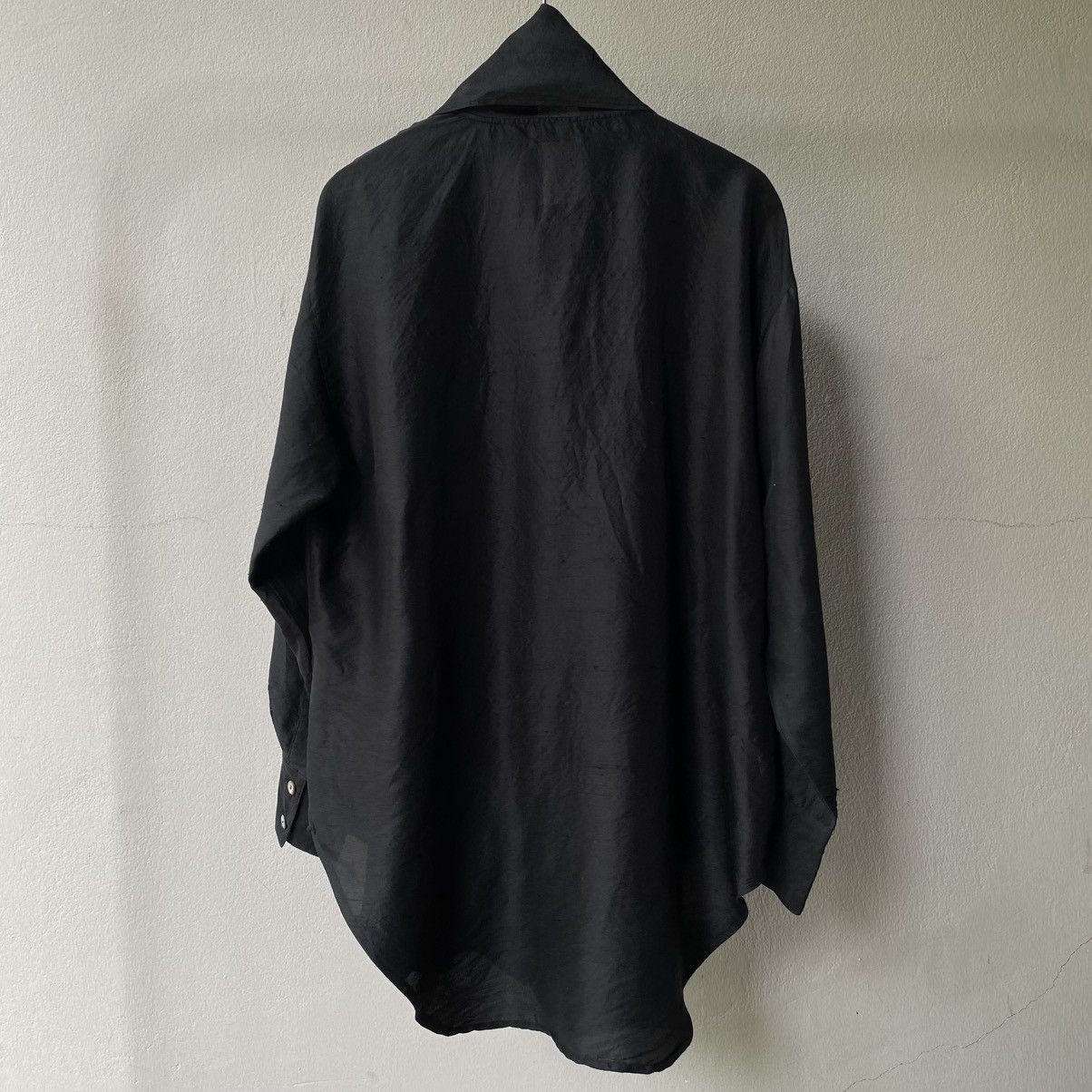 Issey Miyake IS Issey Miyake Black Silk Long Sleeve Bow Tie Collar Shirt Size XL / US 12-14 / IT 48-50 - 3 Thumbnail