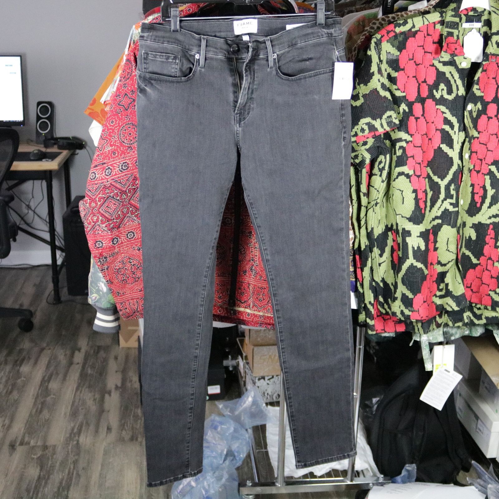 Frame Frame Denim L'Homme Skinny Tierra Black Gray Jeans 34 Size US 34 / EU 50 - 1 Thumbnail