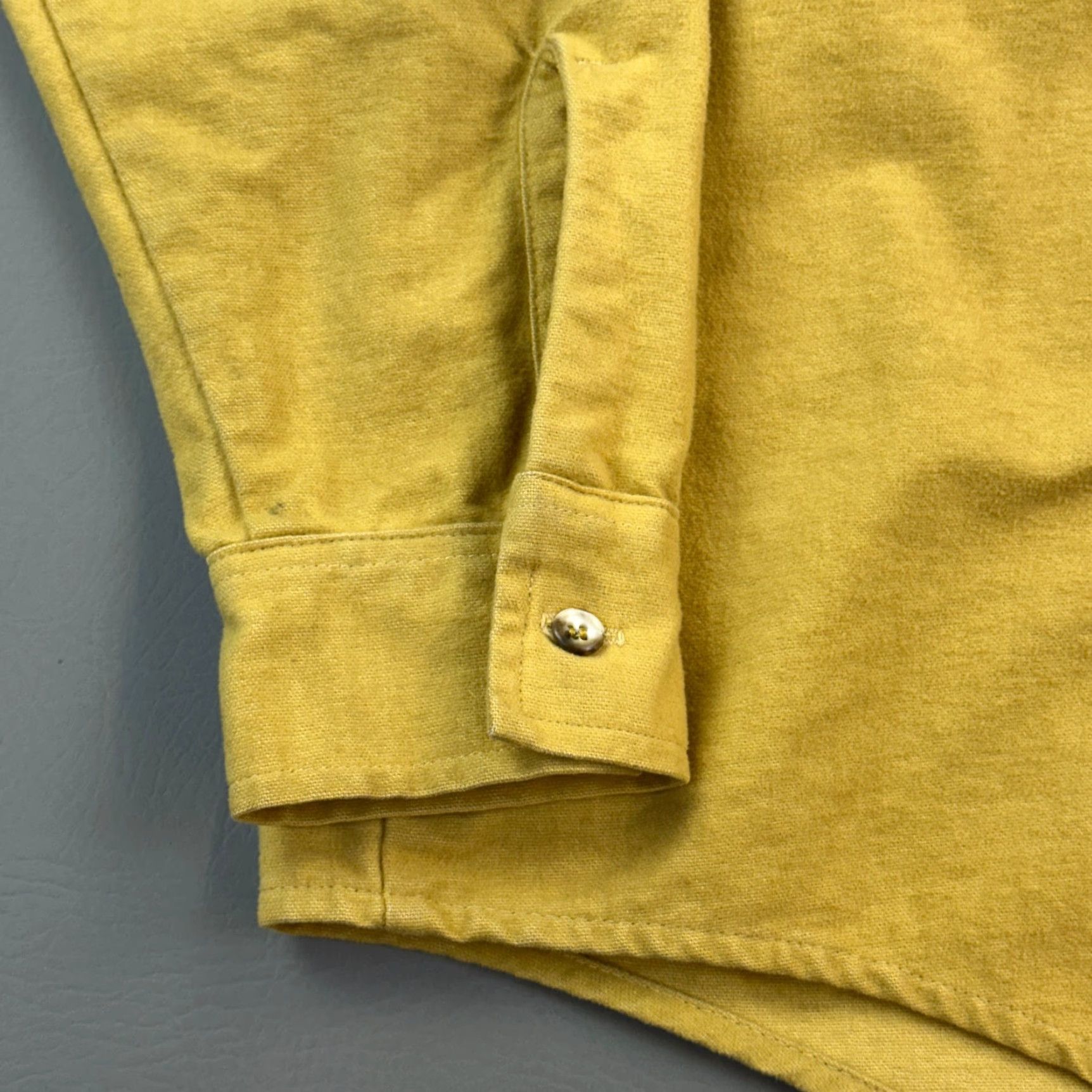 Logo 7 VINTAGE Duxbak Shirt Mens Large Chamois Heavyweight Button Up Buck Logo USA 80s Size US L / EU 52-54 / 3 - 2 Thumbnail