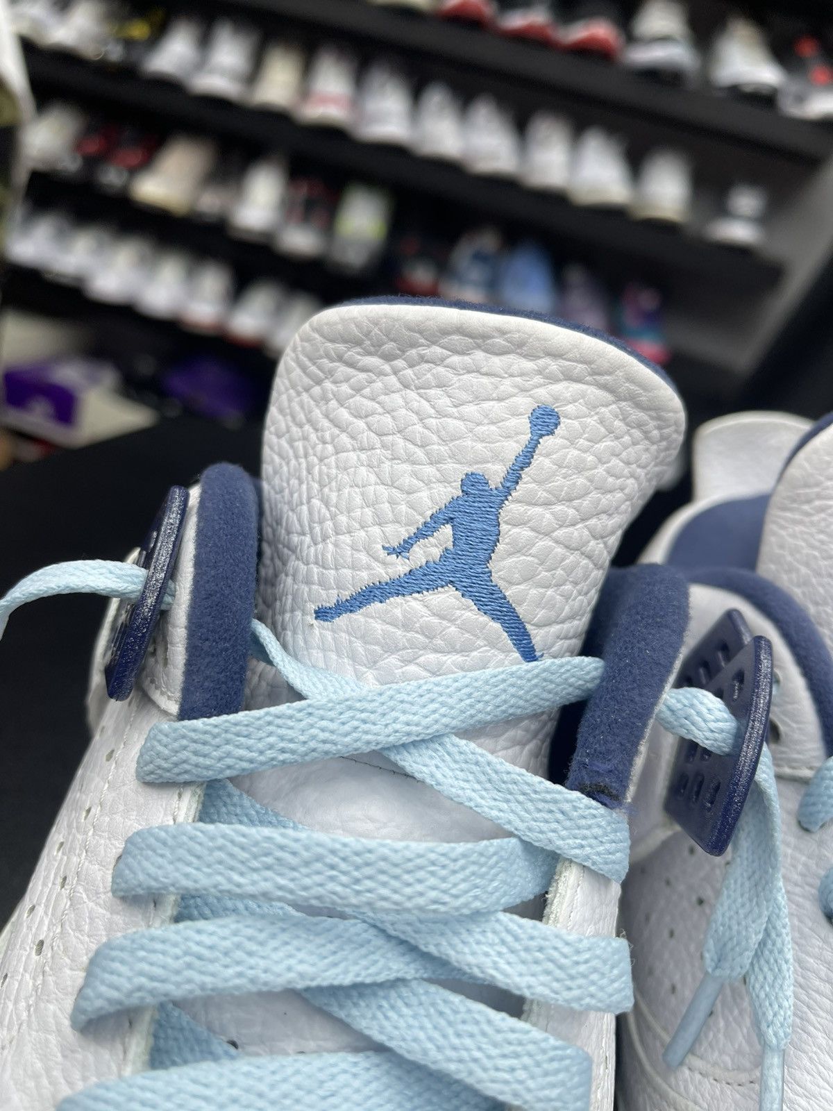 Jordan Brand Size 13 - Jordan 4 Retro Columbia “2015” Size US 13 / EU 46 - 6 Thumbnail