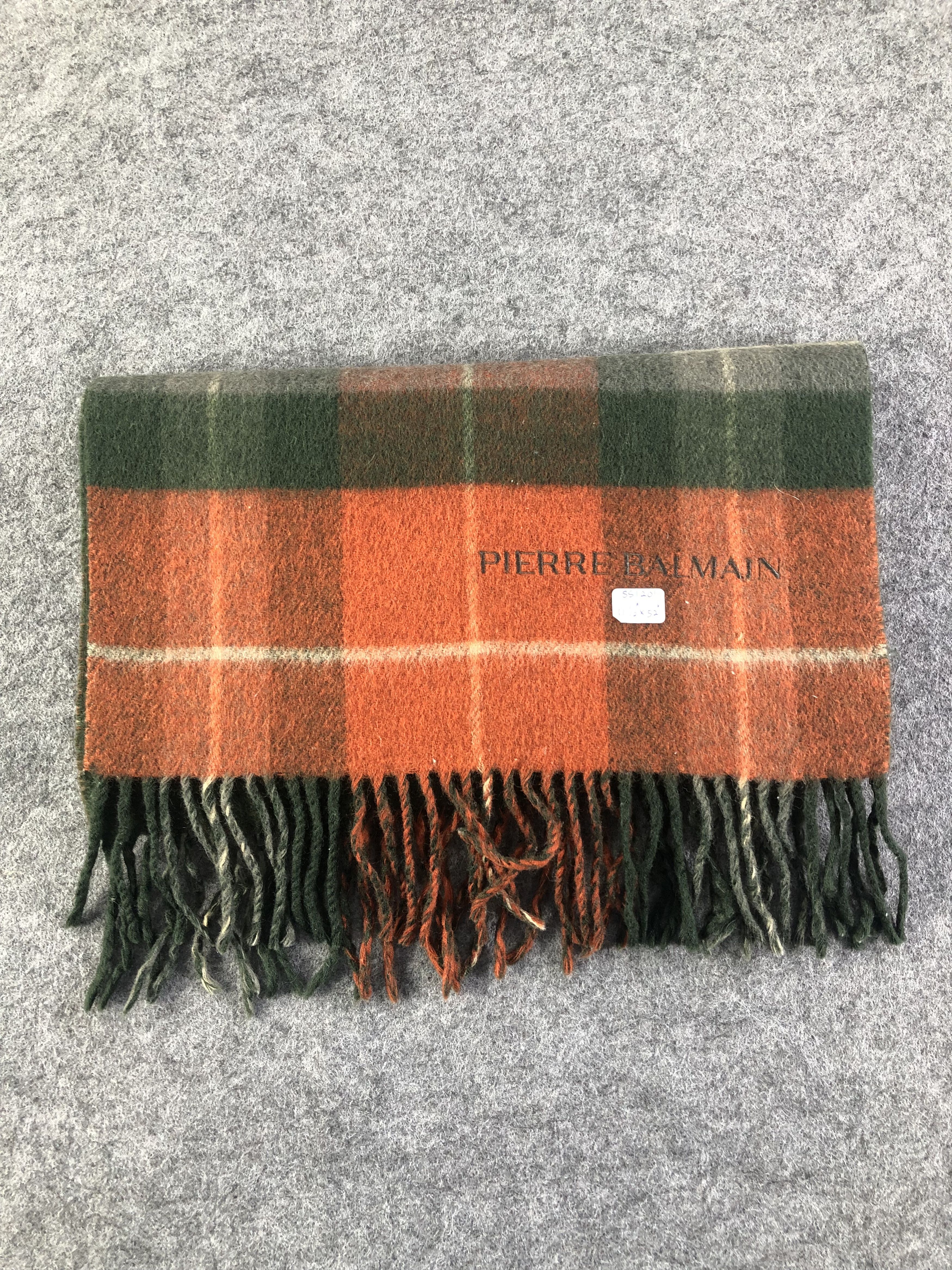 Pierre Balmain Pierre Balmain Scarf / Muffler / Neckwear Size ONE SIZE - 7 Thumbnail