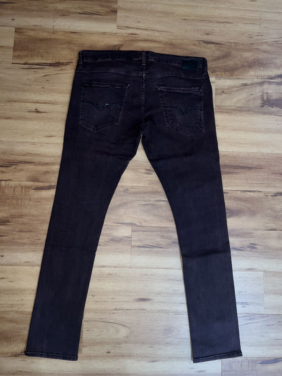 Guess Guess “Maroon-Dyed” Skinny Jeans Size US 36 / EU 52 - 7 Thumbnail