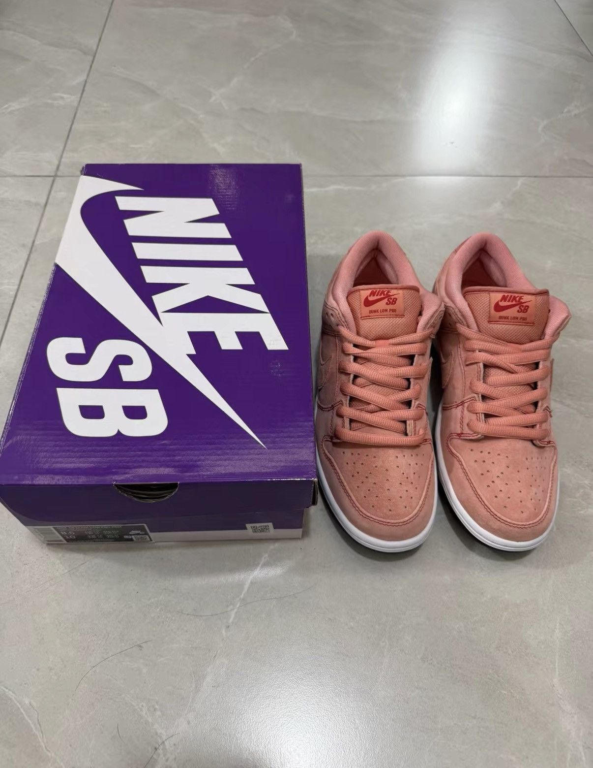 Nike Nike Dunk SB Pro PRM "Pink Pig" Low Top Sneakers J34 Size US 8.5 / EU 41-42 - 1 Thumbnail