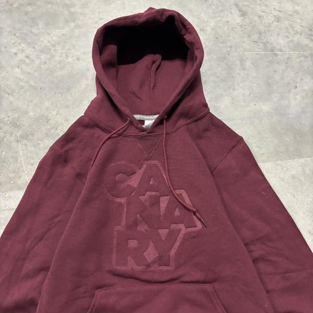 Russell Athletic × Vintage Crazy Vintage Y2K/2000s Maroon Red Russell Essential Hoodie! Size US S / EU 44-46 / 1 - 2 Thumbnail