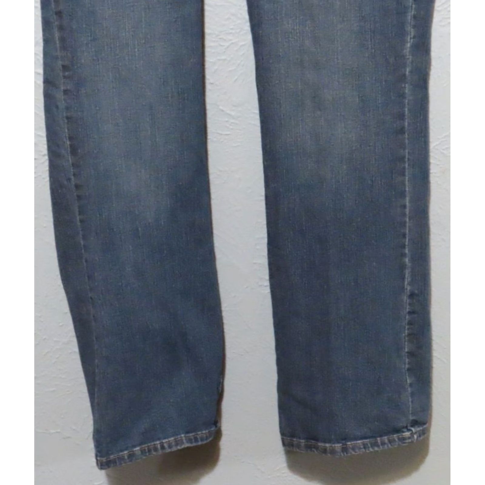 Lee Lee Women’s Size 14 Jeans Short Slender Secret Medium Wash Blue 32x27 Stretch Regular Rise Straight 5-Pocket Denim Cotton Spandex Menus? Size 36" / US 14 / IT 50 - 2 Thumbnail