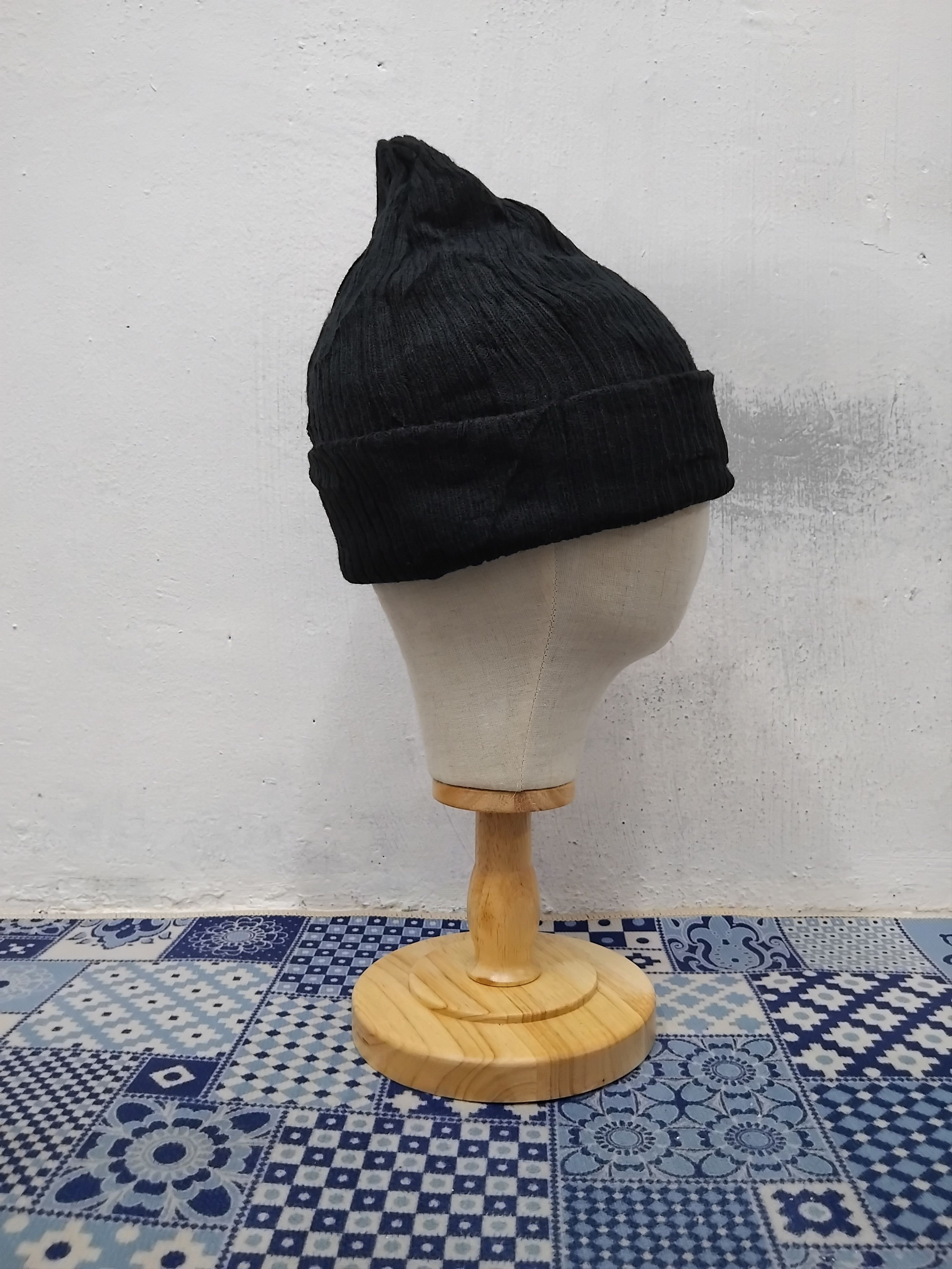 Japanese Brand 💥OZOC Japanese brand black colour beanie Size ONE SIZE - 5 Thumbnail