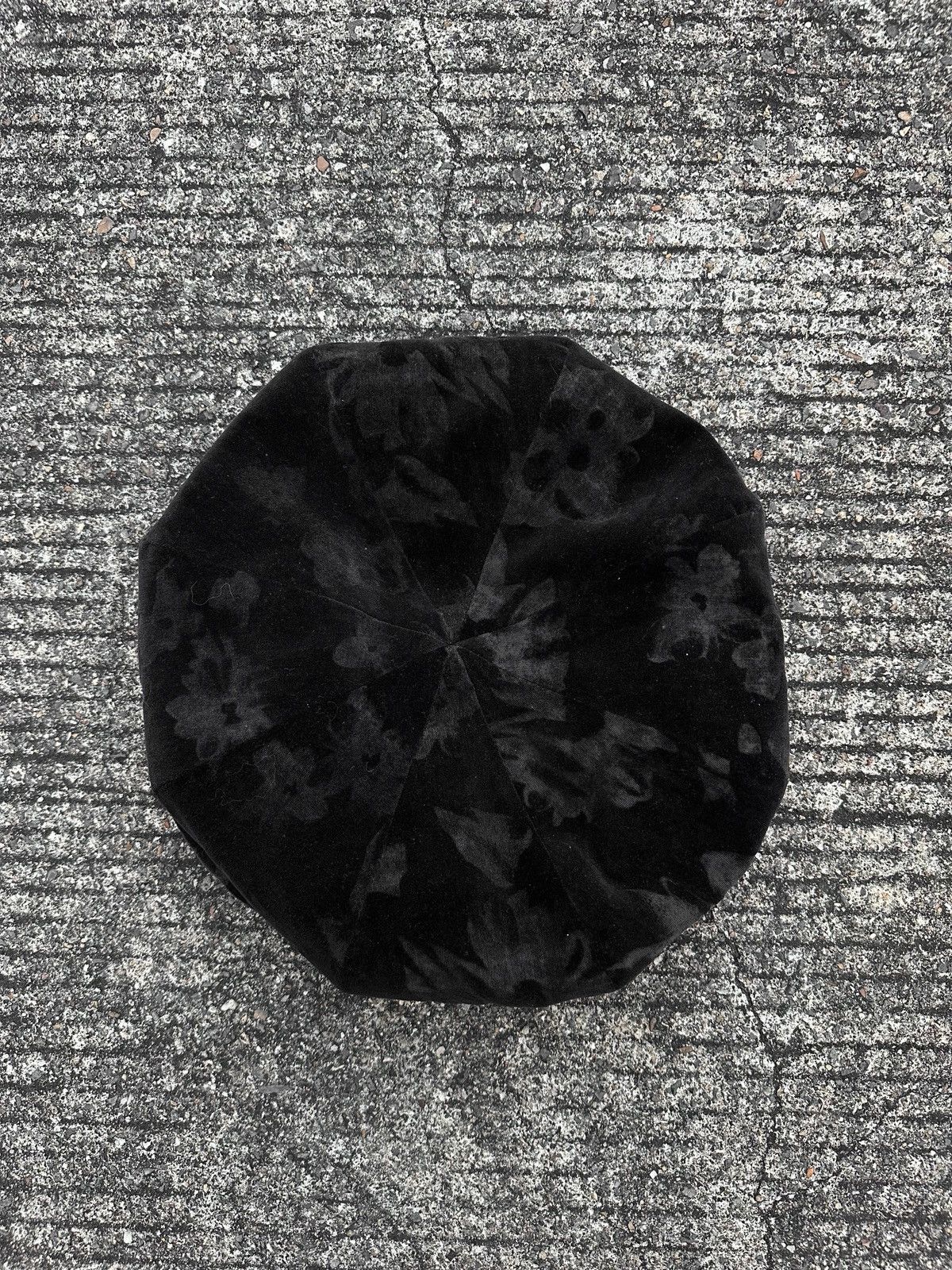 Yohji Yamamoto Yohji Yamamoto Pour Homme AW01 Runway Velvet Casquette Size ONE SIZE - 4 Thumbnail