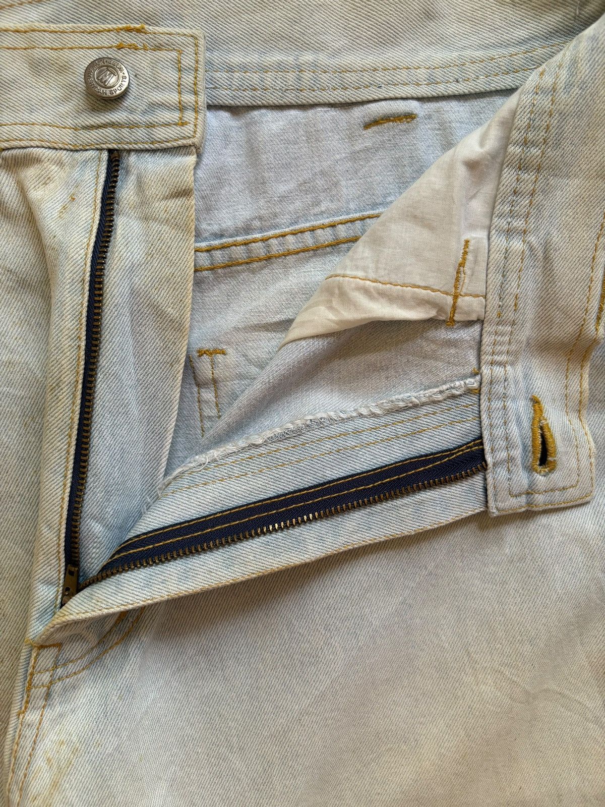 Japanese Brand Vintage Japanese Brand Light Blue Mud Wash Baggy Jeans Size US 32 / EU 48 - 9 Thumbnail