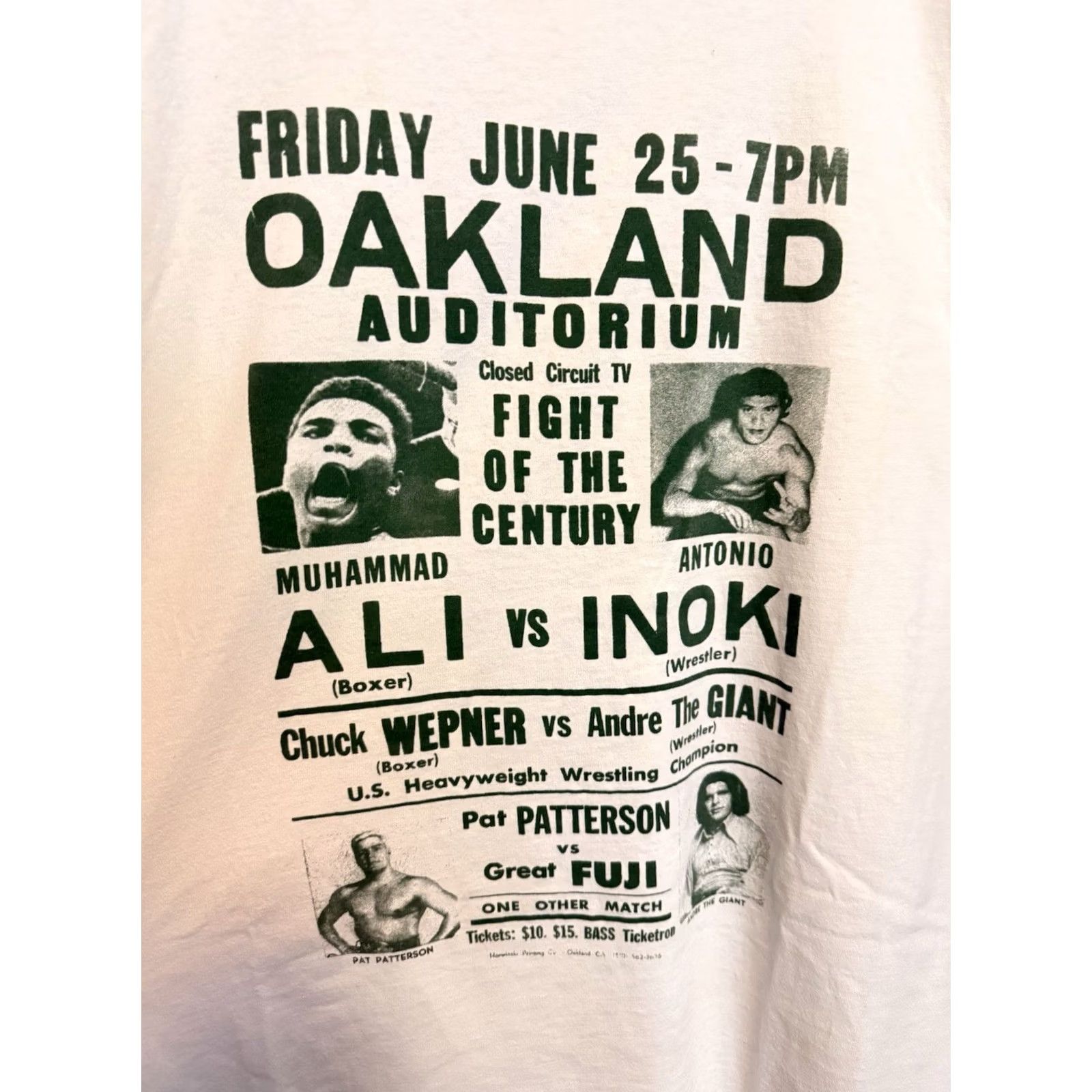 Vintage VINTAGE 90s Muhammad Ali Andre The Giant Oakland Auditorium White Tee Shirt XL Shirt Mens XL White 90s Size US XL / EU 56 / 4 - 4 Thumbnail