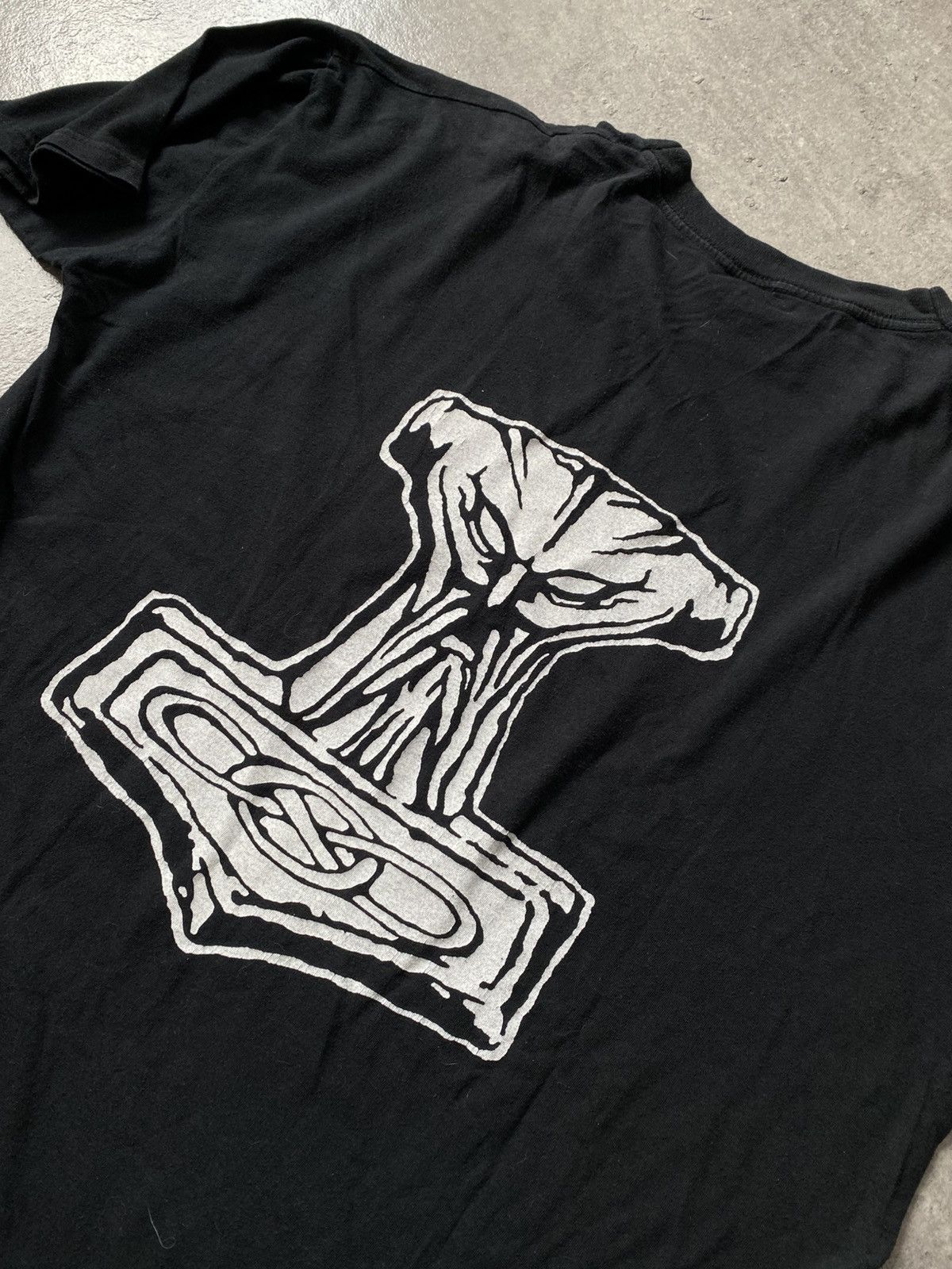 Vintage Unleashed And the Laughter Has Died Back Print Thor’s Hammer Size US L / EU 52-54 / 3 - 4 Thumbnail