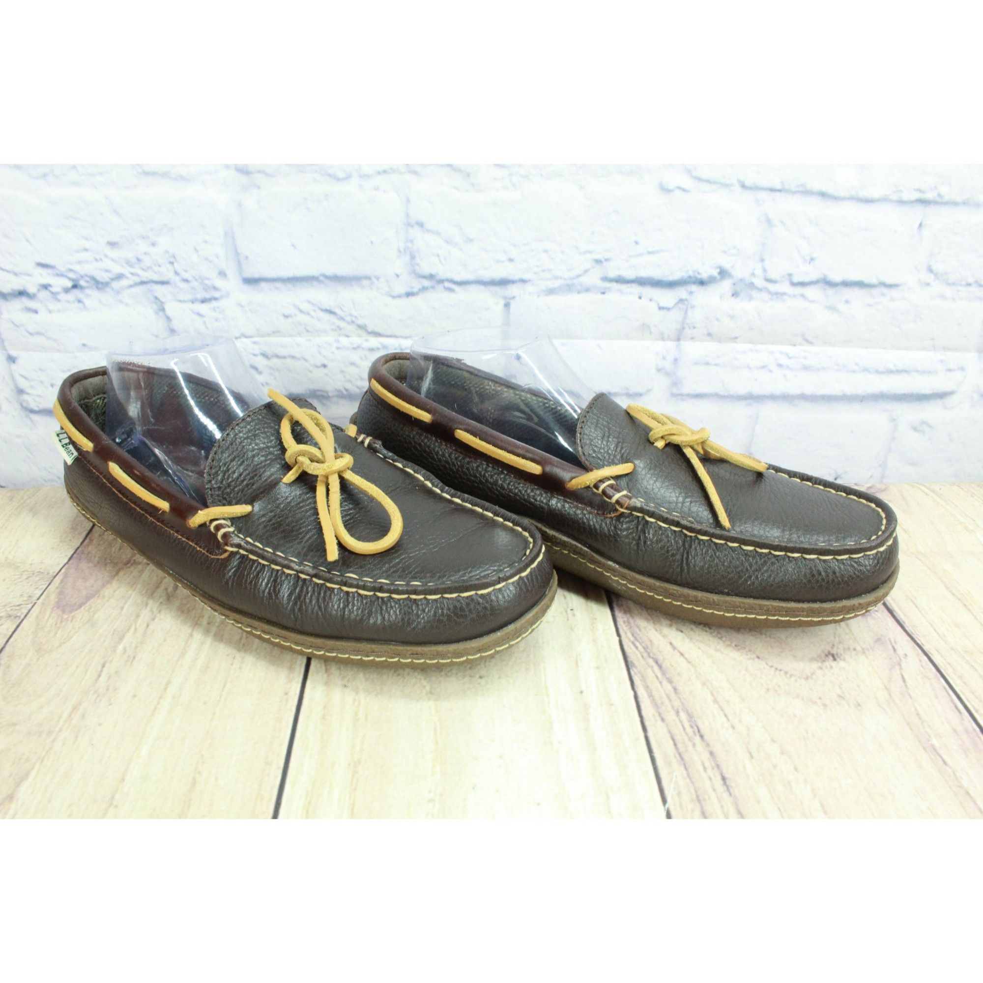 L.L. Bean × Leather LL Bean Men's Leather Flannel Lined Moccasin Slippers 8 M Size US 8 / EU 41 - 3 Thumbnail