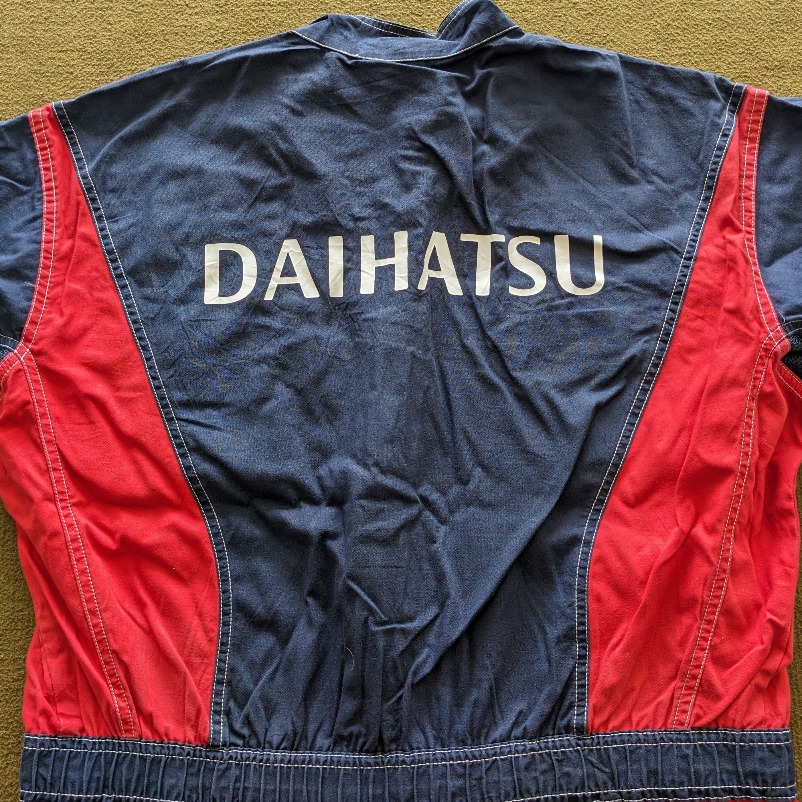 Vintage Vintage DAIHATSU Motorsports Racing Coverall Workwear Jacket Size US L / EU 52-54 / 3 - 2 Thumbnail