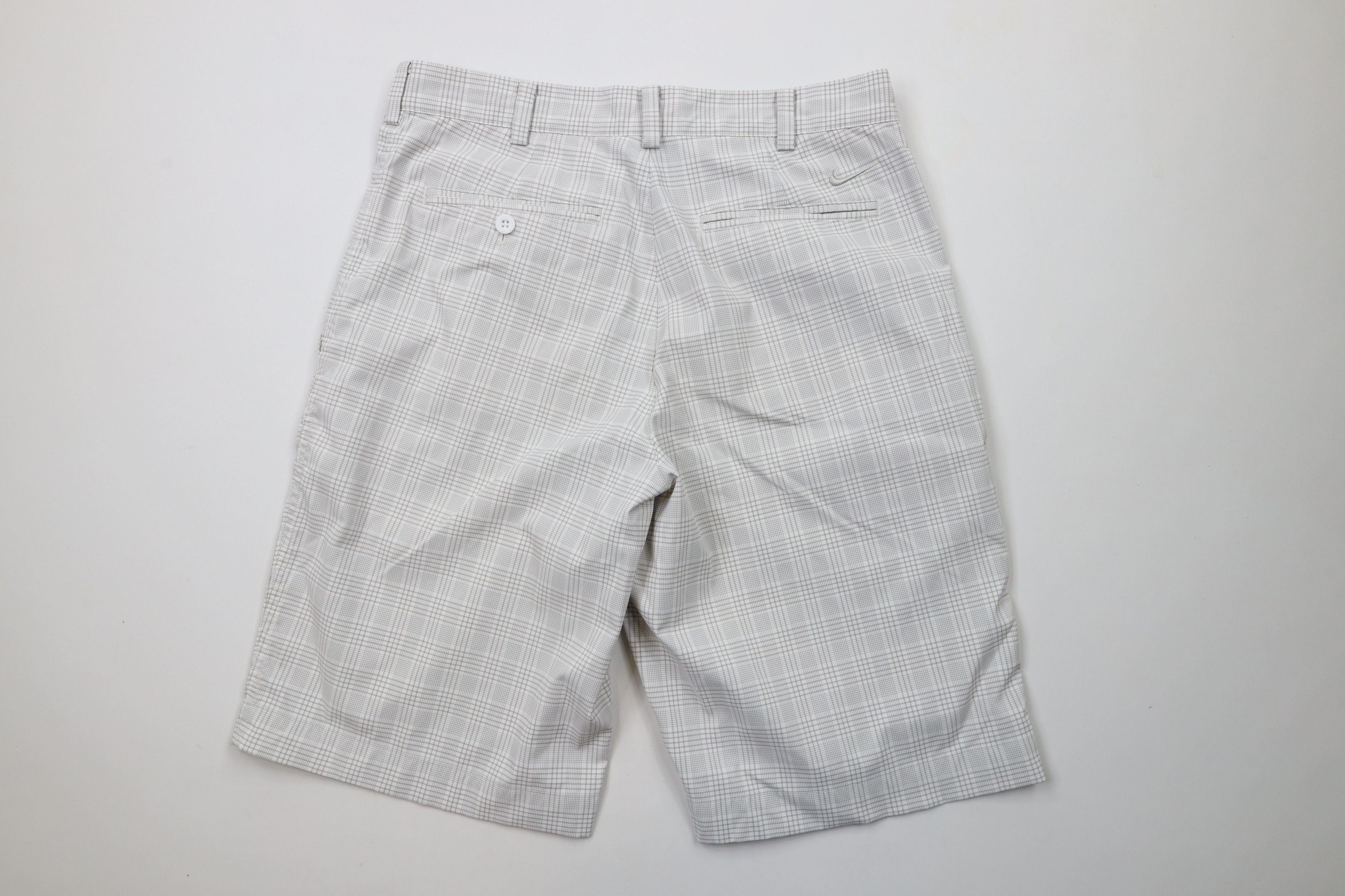 Nike × Vintage Nike Golf Dri-Fit Stretch Golfing Chino Shorts Gray Plaid Size US 30 / EU 46 - 8 Thumbnail
