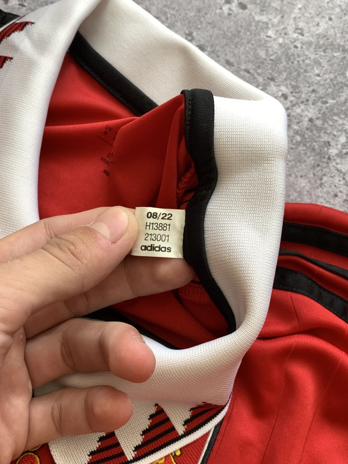 Adidas 🔥ADIDAS MANCHESTER UNITED 2022/2023 HOME SOCCER JERSEY Size US M / EU 48-50 / 2 - 9 Thumbnail