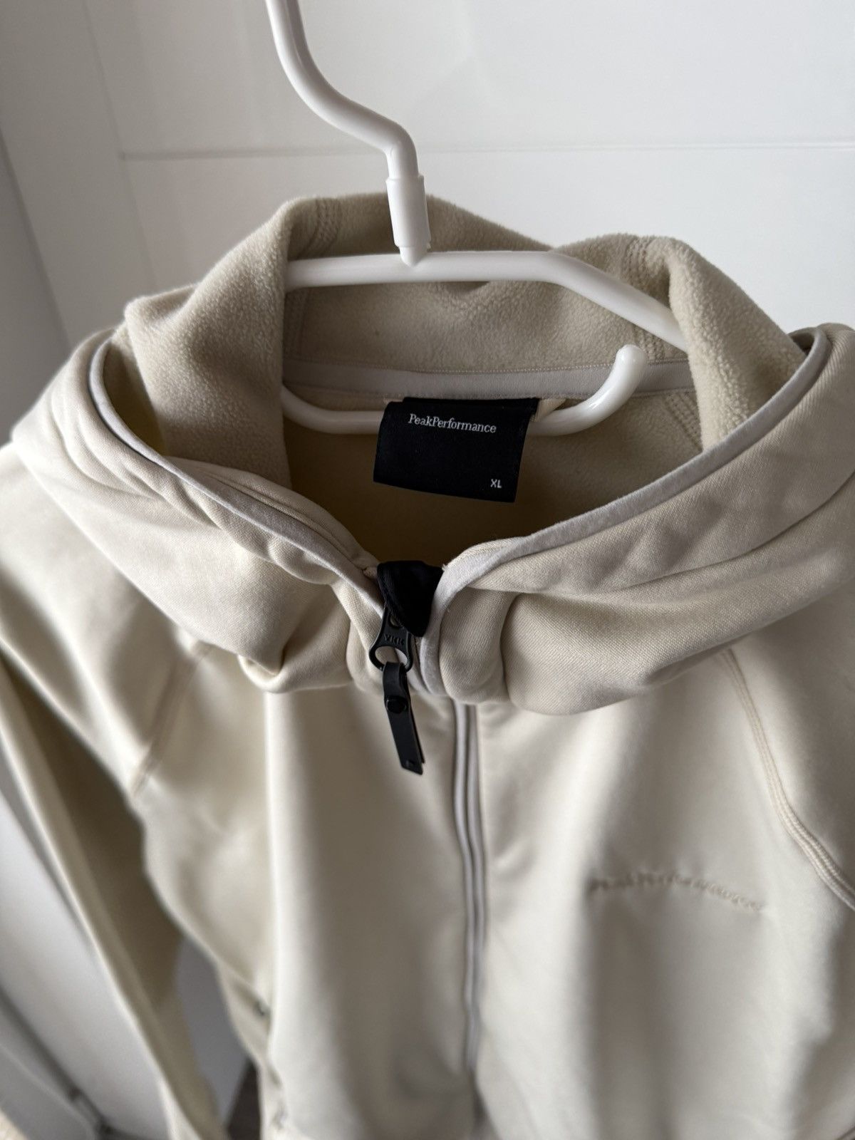 Peak Performance Peak Performance Flo Woman Chill Light Zip Hoodie Size XL / US 12-14 / IT 48-50 - 5 Thumbnail