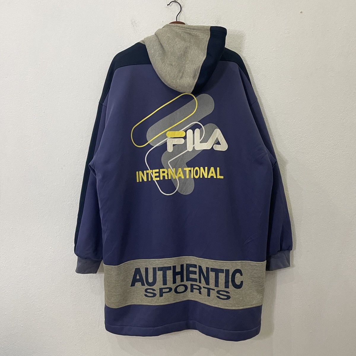 Fila Vintage Fila Big Logo Long Jacket Size US XXL / EU 58 / 5 - 7 Thumbnail