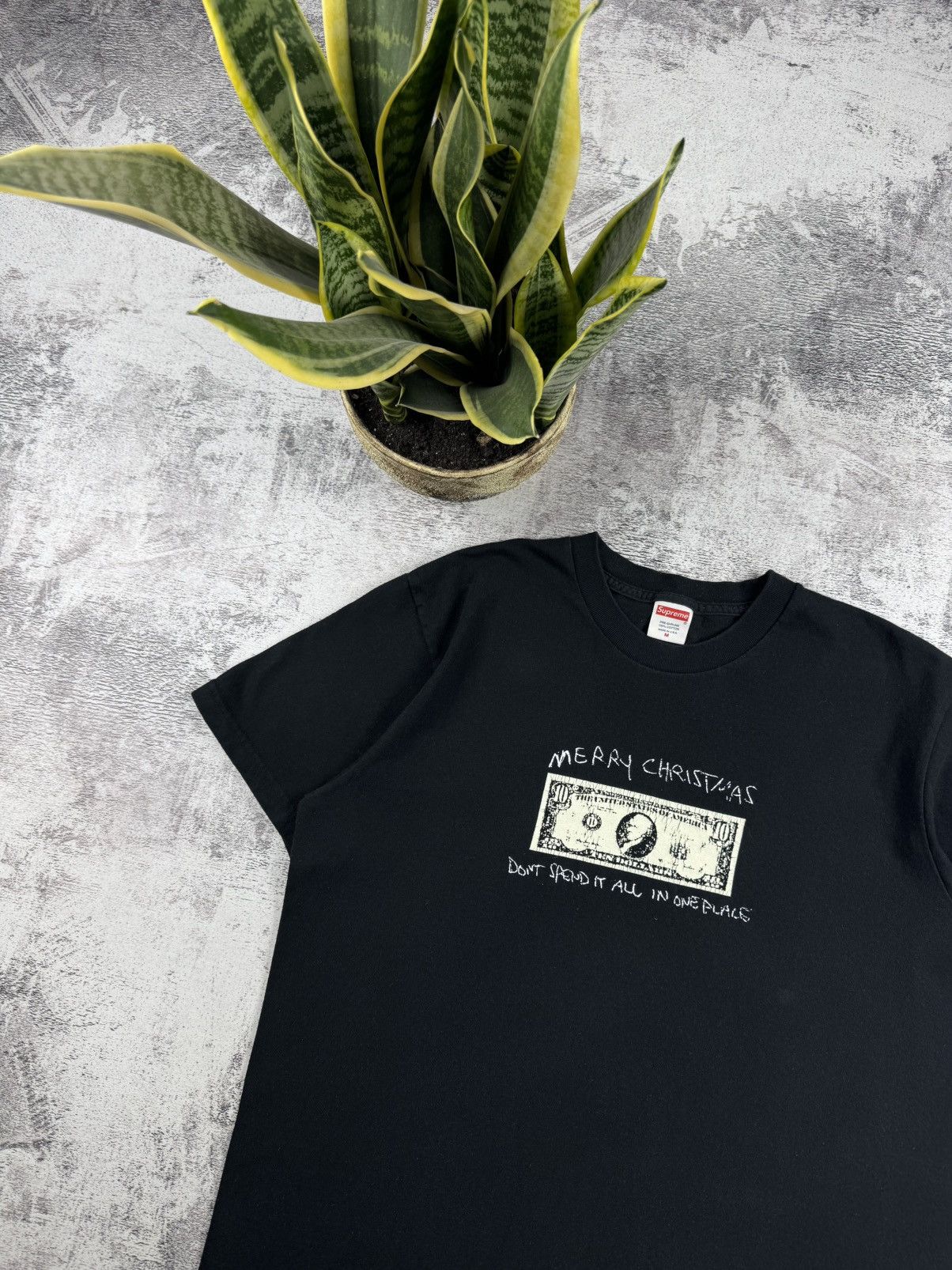 Supreme Supreme Merry Christmas Dollar SS21 Art Hip Hop T Shirt Tee Size US M / EU 48-50 / 2 - 4 Thumbnail